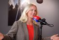 Auken i stort interview: Færre skal ind i psykiatrien