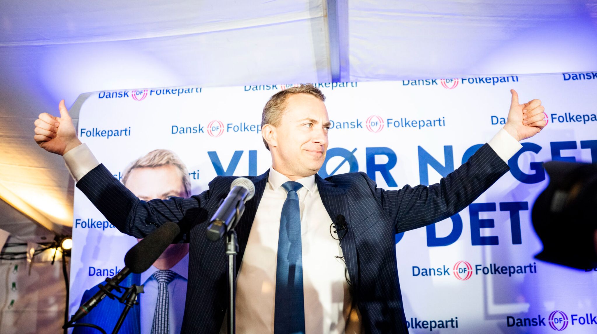 Til folketingsvalget i foråret kunne Dansk Folkepartis formand, Morten Messerschmidt, fejre fremgang. Partiets nye politiske chef, Robert Matlok, glæder sig nu til at videreudvikle det politiske arbejde.