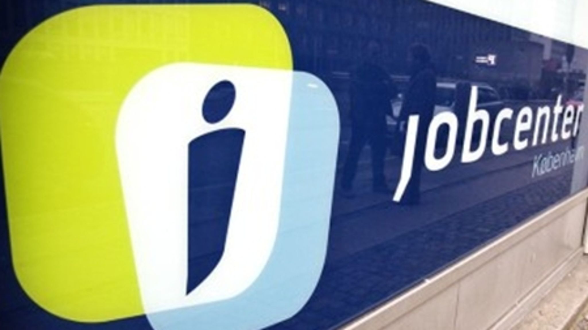 Jobcenter-reformen bliver ikke trukket tilbage, men lavet om, hvis S og SF vinder regeringsmagten.