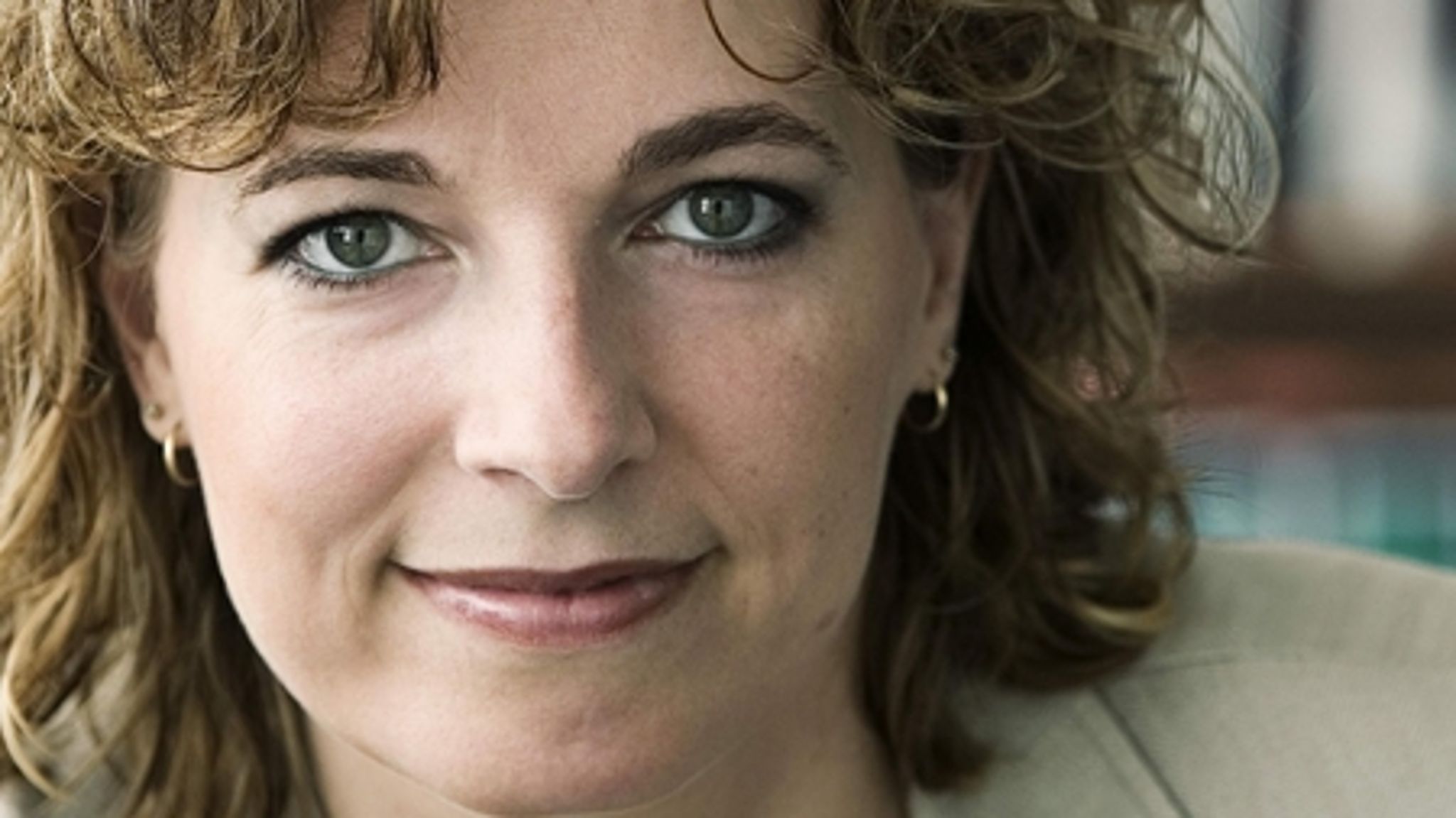 Christine Antorini (S) stiller fire spørgsmål til beskæftigelsesministeren efter omtale i Altinget.dk:
"Det her er nummer tre eksempel, hvor Deloitte bliver brugt i et ærinde, der rejses massiv kritik af."