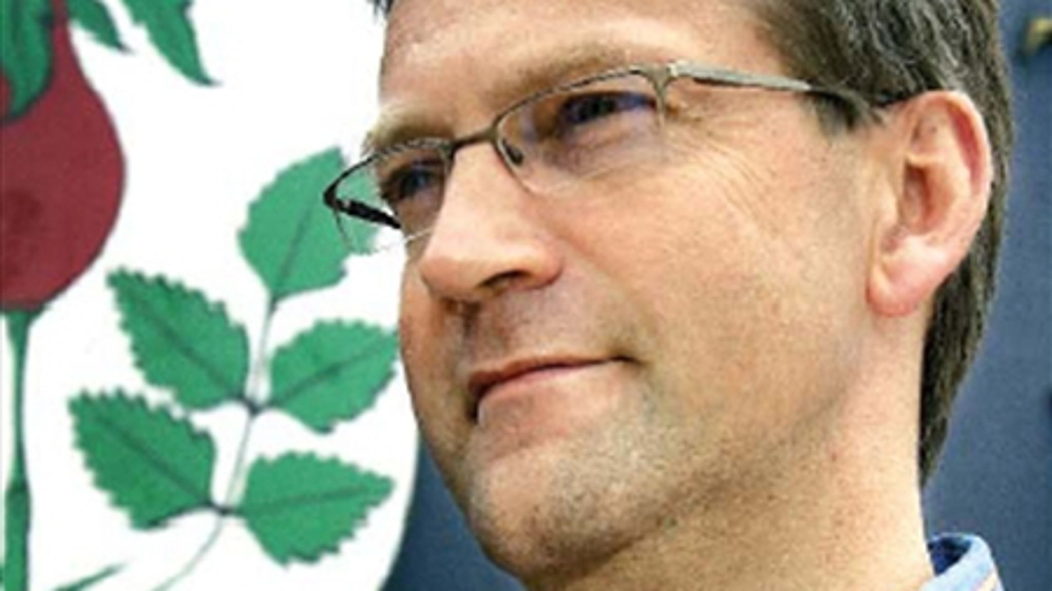 Jens Stenbæk (V) beholder formandspost i KL frem til marts 2010.