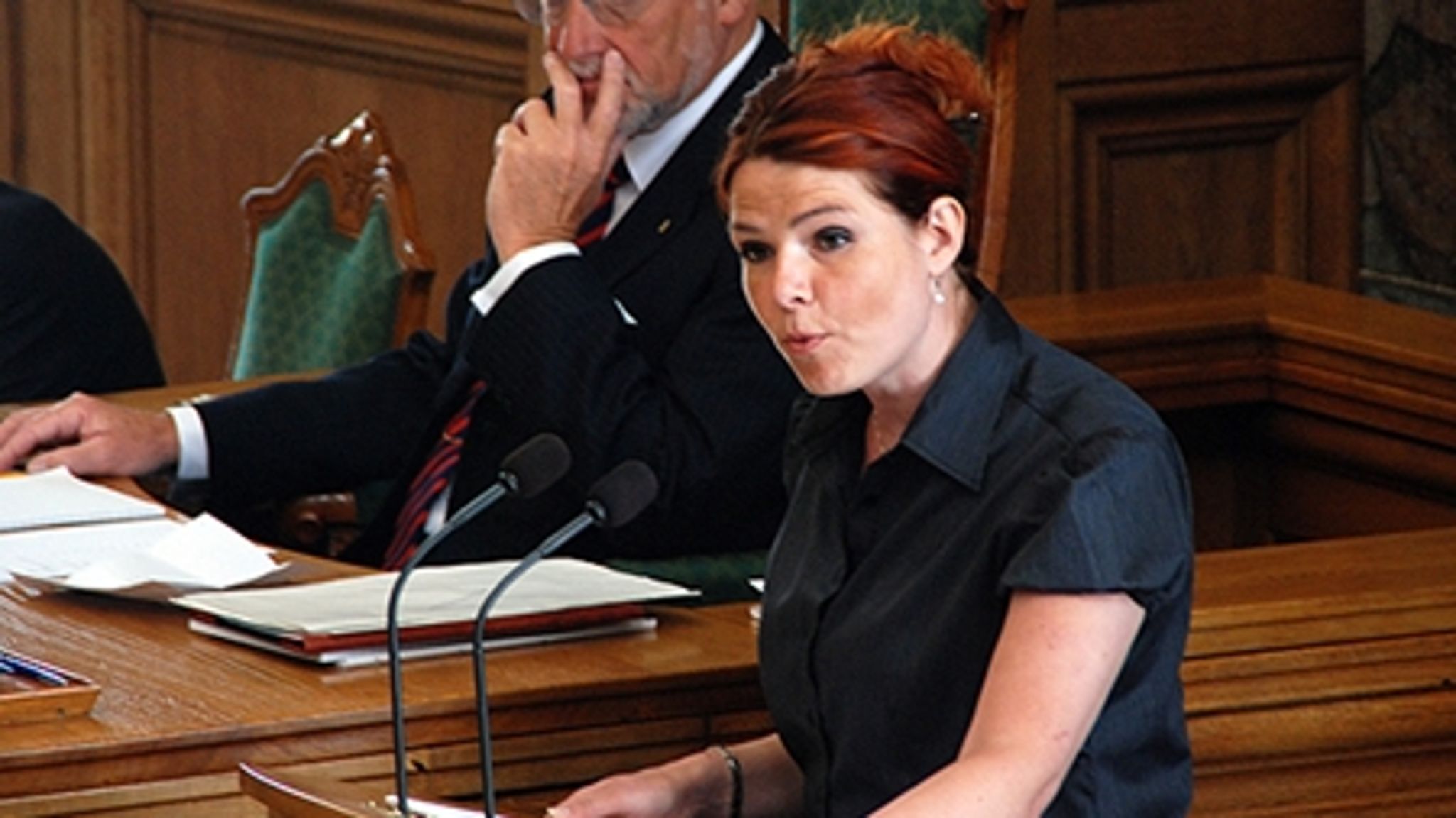 Regeringen vil ikke lovgive mod fyringer via sms.