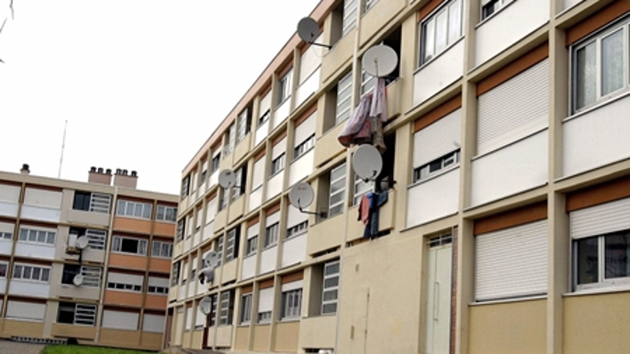 Lejerne i de almene boliger skal finansiere en del af skattereformen, bl.a. ved at betale moms af boligadministration. Det er de ikke glade for.