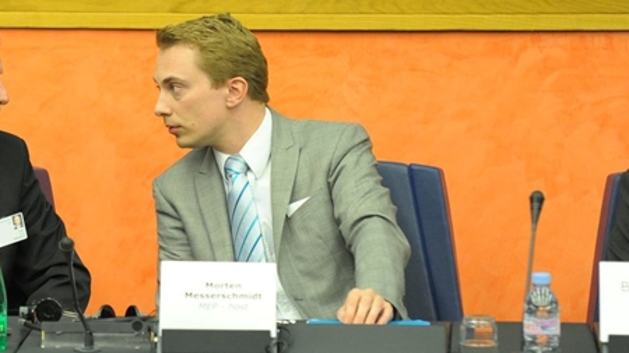 Dansk Folkepartis MEP Morten Messerschmidt nærmer sig for hver dag den konklusion, at Danmark bør melde sig helt ud af EU, siger han.