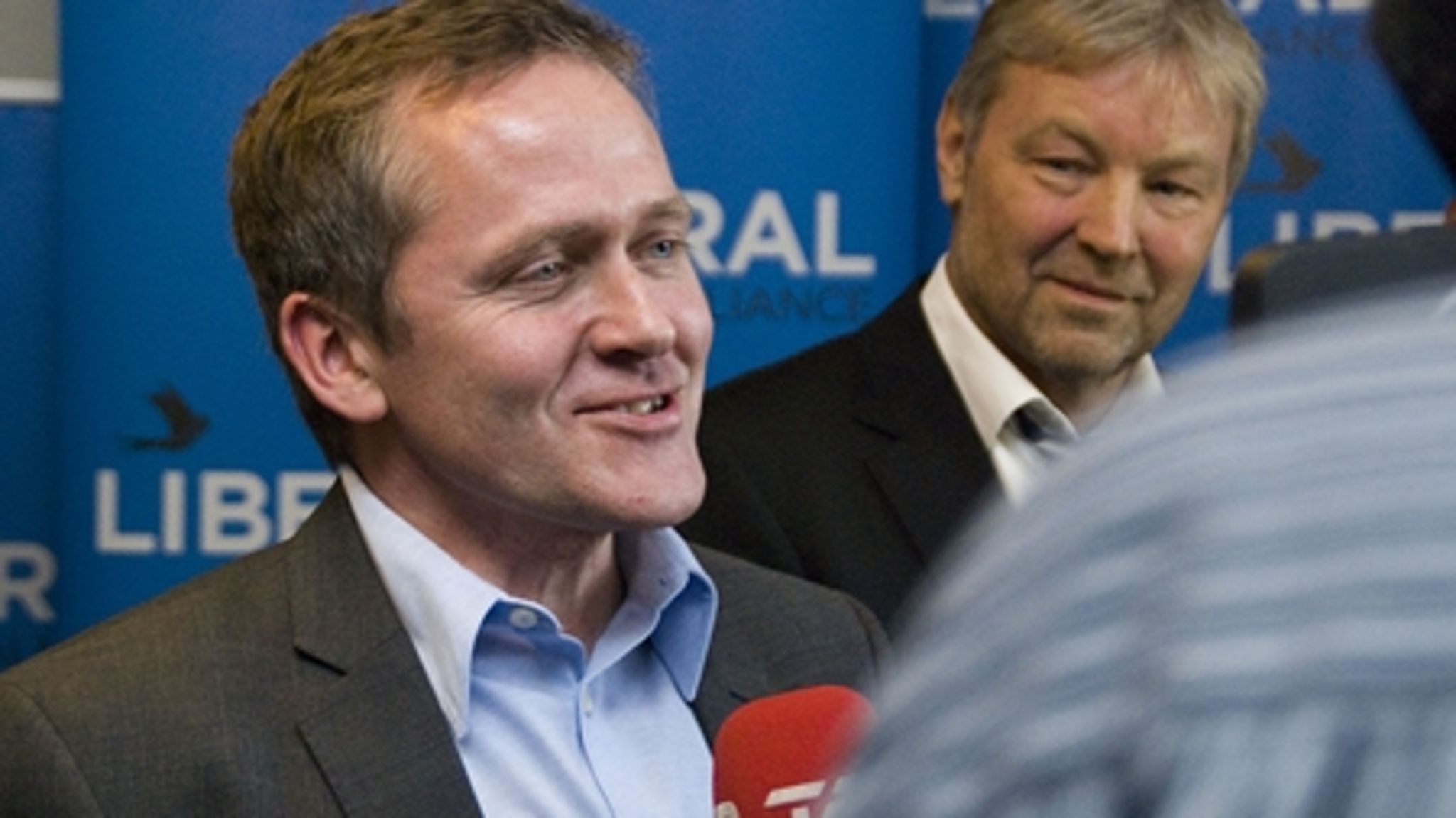 Partileder Anders Samuelsen (LA) får seks kolleger med sig i Folketinget ifølge de nyeste prognoser. Se her, hvem de er.