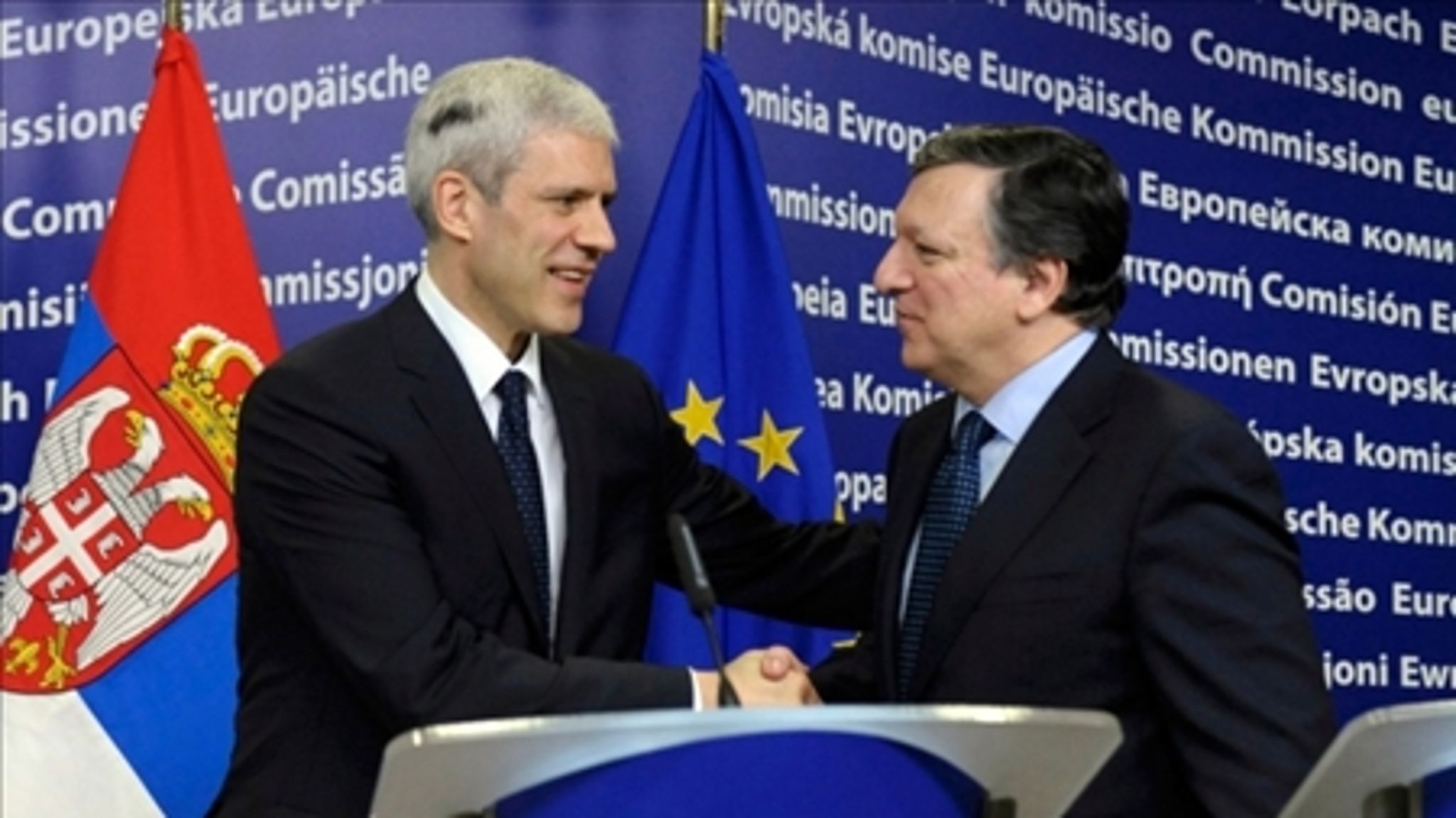 Serbiens præsident, Boris Tadić, og EU-Kommissionens formand, José Manuel Barroso.