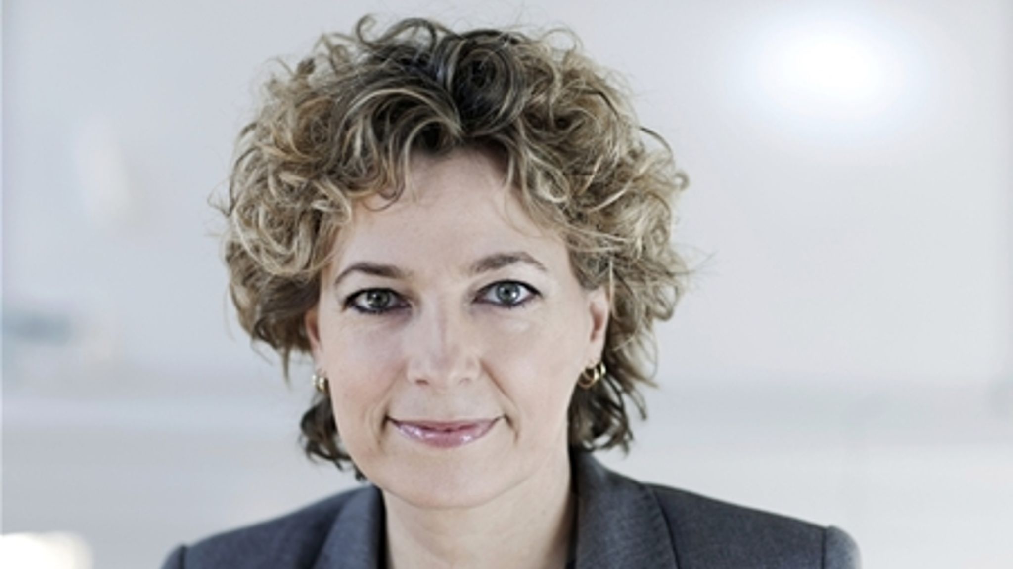 Børne- og undervisningsminister Christine Antorini (S) vil have landets skoleledere til at tilbringe mere tid ude i klasserne.