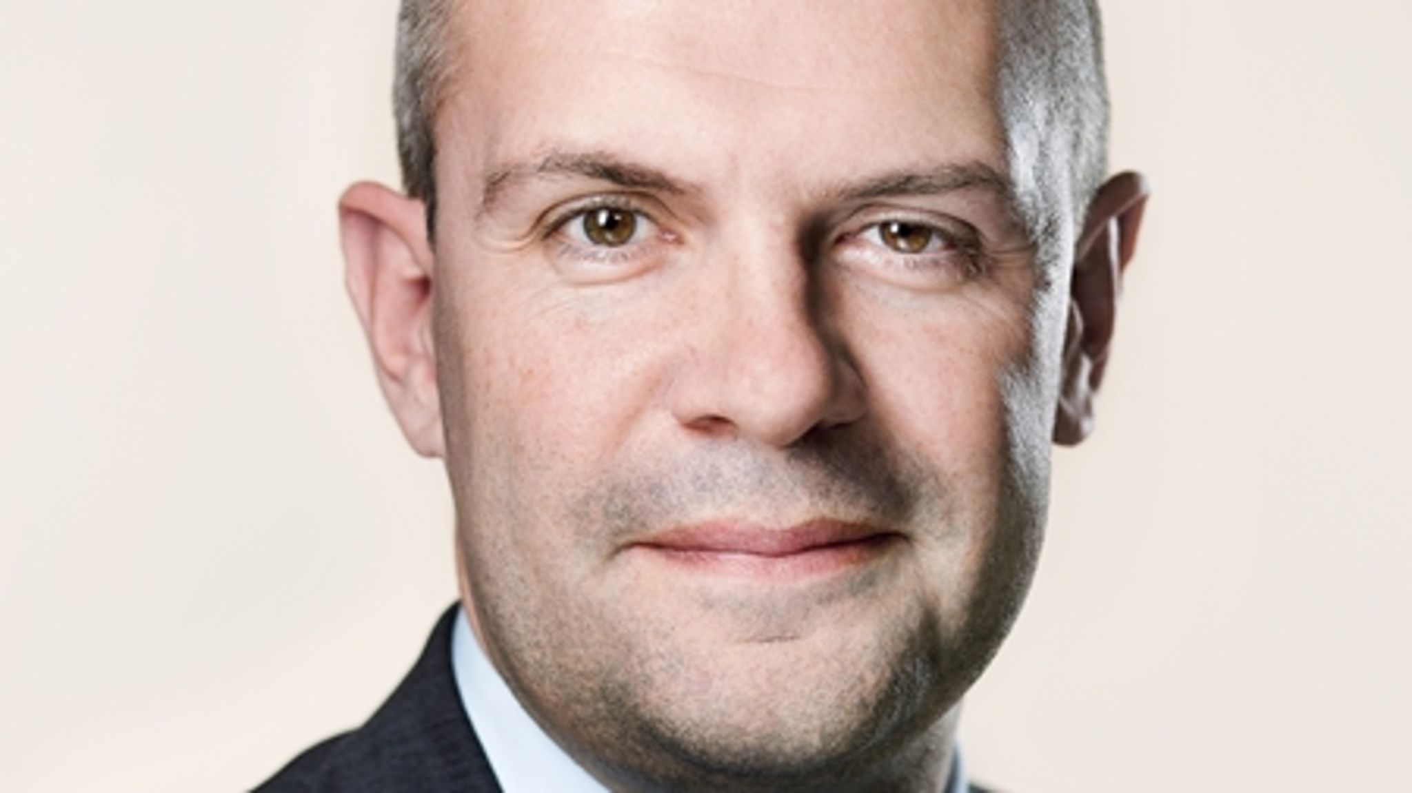Ifølge finansminister Bjarne Corydon (S) får Danmark mest indflydelse på behandlingen af EU's regnskab ved at stemme ja til Rådets anbefaling.