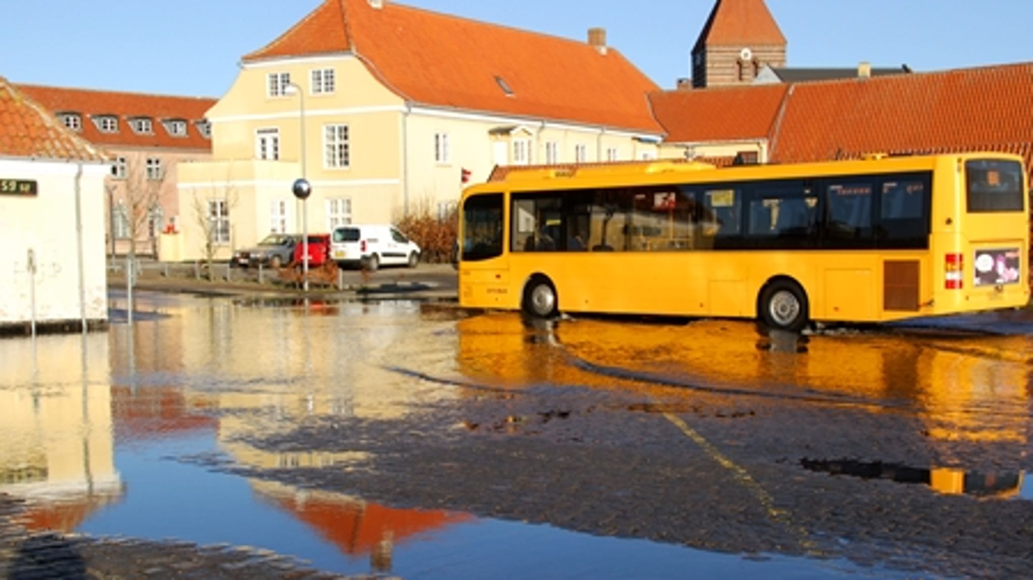 Endnu en tør sommer med få skybrud forventes ikke at svække kommunernes arbejde med klimatilpasning. Dog advarer forsikringsorganisation imod, at vi læner os for godt tilbage.