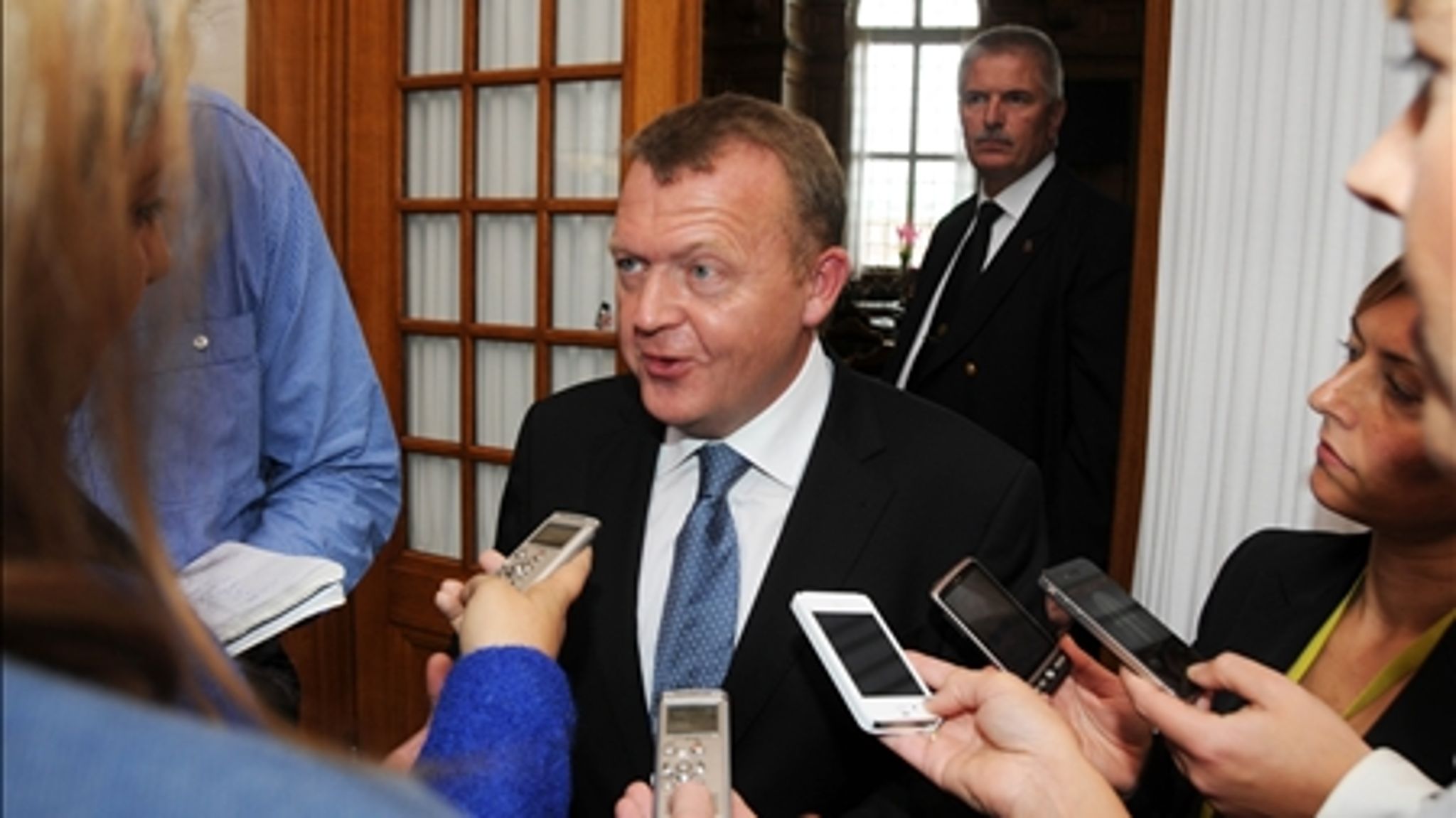 Lars Løkke Rasmussen møder pressen. Det er ikke altid en succesoplevelse for Venstres formand.