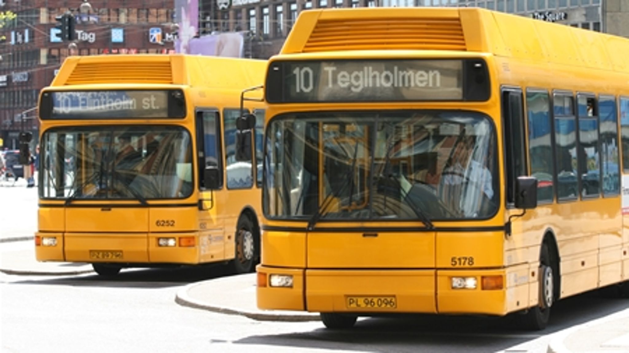 Røde regionspolitikere vil prioritere flere penge til den kollektive trafik.
