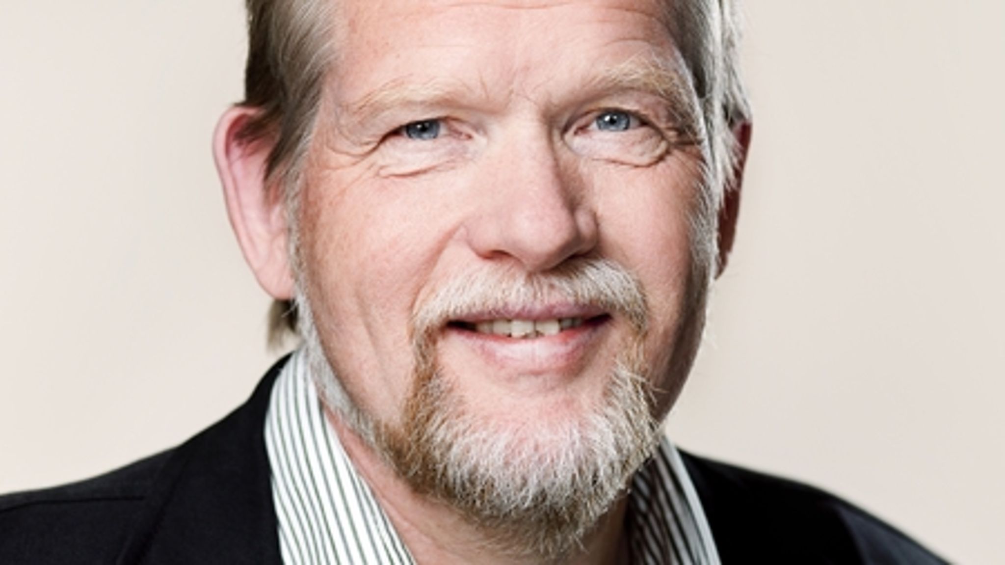 Hver dag frem mod juleaftensdag bringer Altinget.dk et interview med en folketingspolitiker. I dag er det Christian Juhl, arbejdsmarkedspolitisk-, og udenrigsordfører for Enhedslisten.