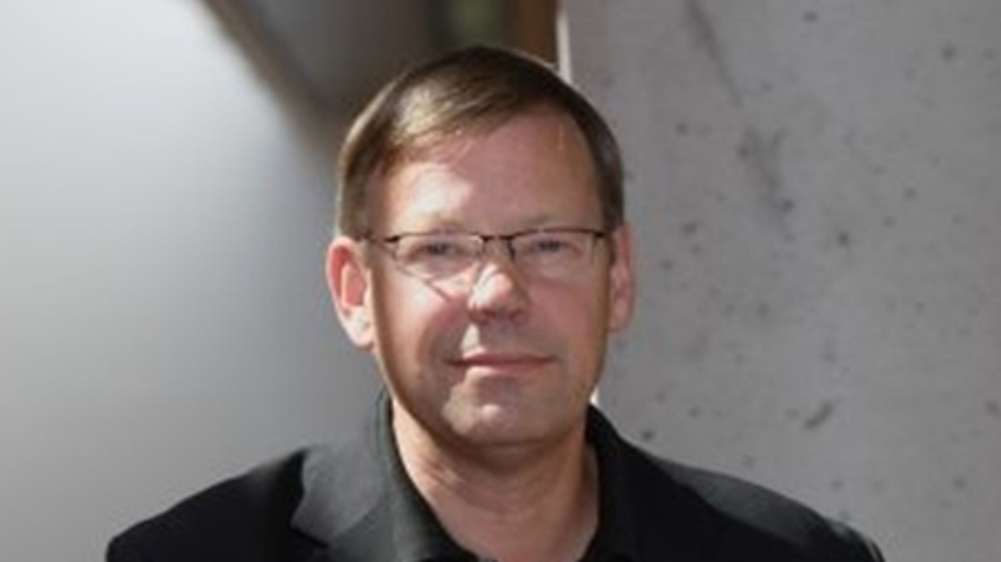En EUD-reform skal indeholde den samme EUX-model på alle tekniske uddannelser. Det er juleønsket til politikerne fra Peter Amstrup, som er formand for Danske Erhvervsskoler - Lederne.