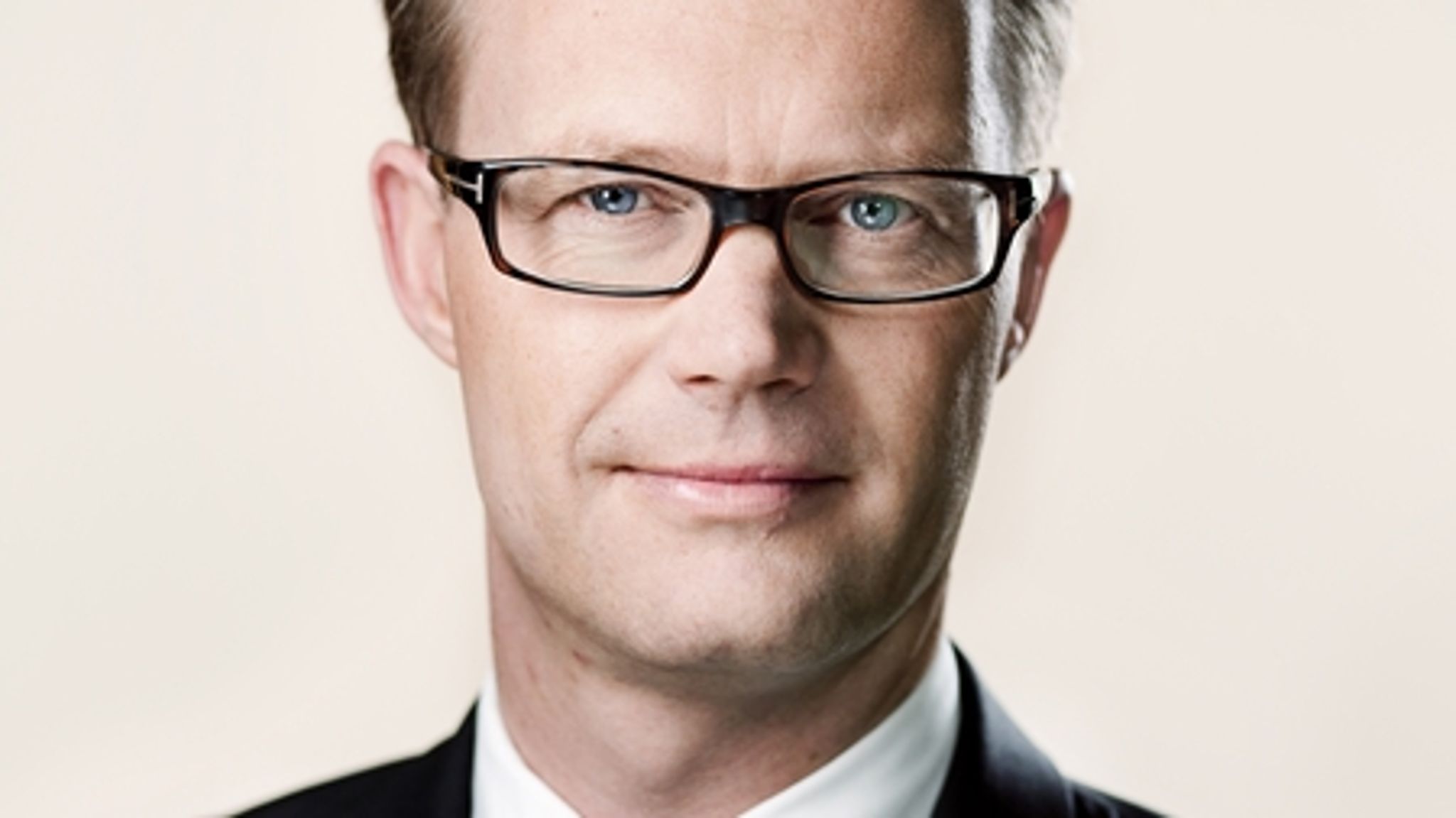 Socialdemokratiets spidskandidat til EU-Parlamentet, Jeppe Kofod, opfordrer regeringen til at ændre dagpengereglerne allerede nu for at undgå velfærdsturisme.