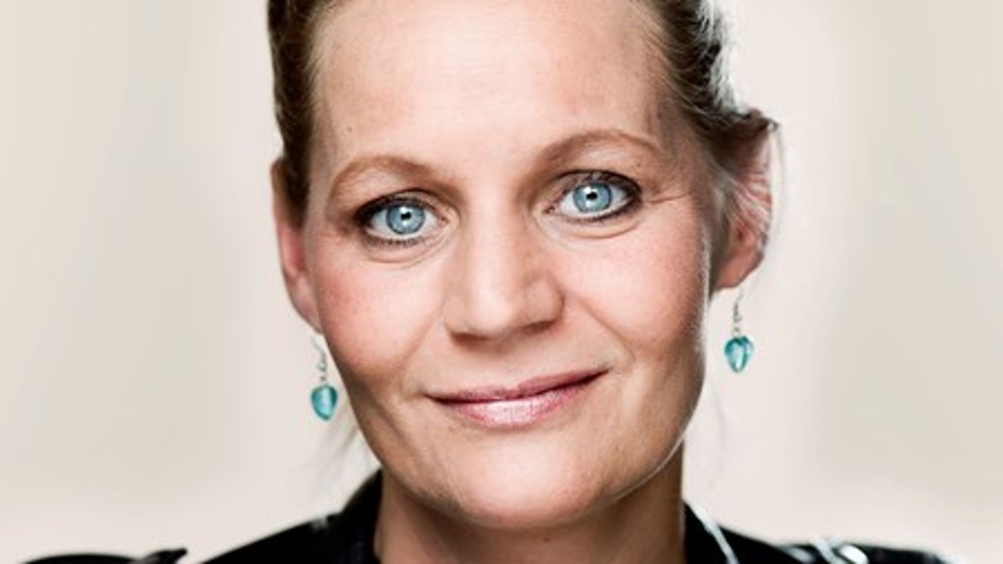 Dansk Folkepartis boligordfører Karina Adsbøl efterlyser en&nbsp;gennemgribende analyse af, hvad det vil betyde for andelsmarkedet, hvis makspriserne på andelsboliger fjernes. Den slags analyse vil&nbsp;boligminister Carsten Hansen (S) ikke stå fadder til.