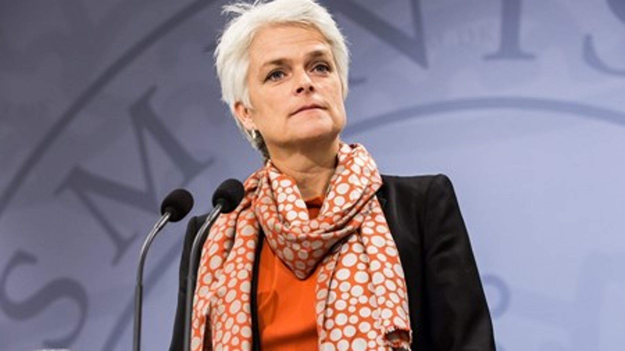 Digitaliseringen har ændret&nbsp;de grundlæggende
økonomiske forudsætninger for filmbranchen. Men det er ikke politikernes opgave
at&nbsp;løse branchens økonomiske udfordringer - det må de i samarbejde selv
klare, skriver Annette Vilhelmsen (SF).&nbsp;