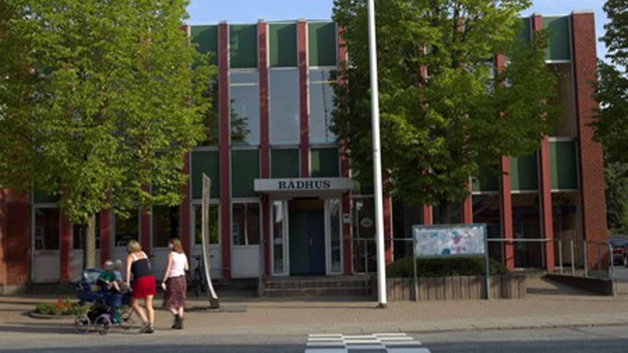 Rådhuset kan for mange mindre virksomheder virke som lukket land. Men mange kommuner vil gerne have flere små og mellemstore virksomheder i spil som leverandører.