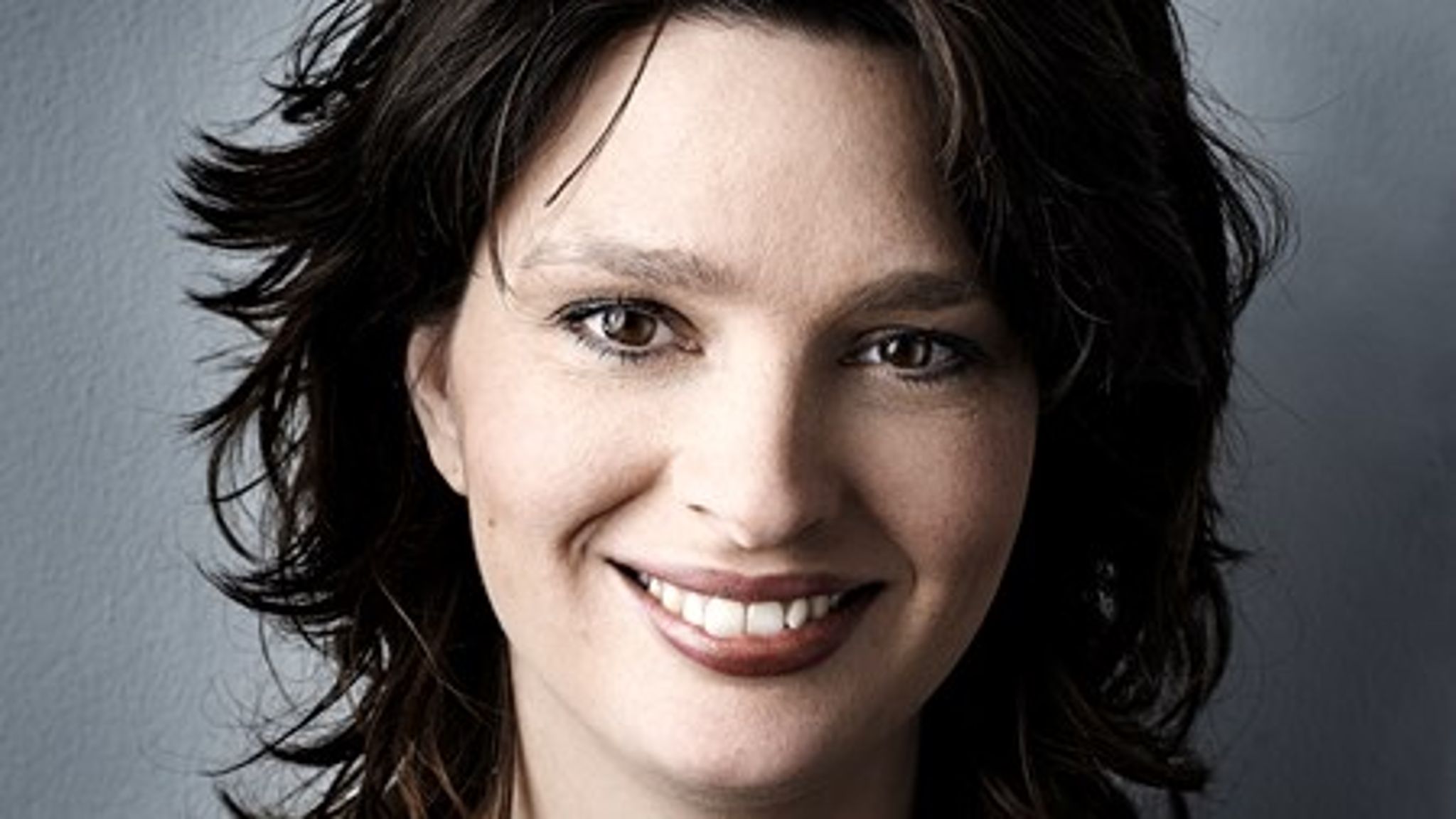 For Majbrit Berlau, formand for Dansk Socialrådgiverforening, er det vigtigt, at en ny beskæftigelsespolitik for de ikke-arbejdsmarkedsparate ledige fokuserer på langsigtet investering i de arbejdsløse. For DA er det derimod tryghed for virksomhederne, så de tør ansætte flere svage ledige, der står centralt.