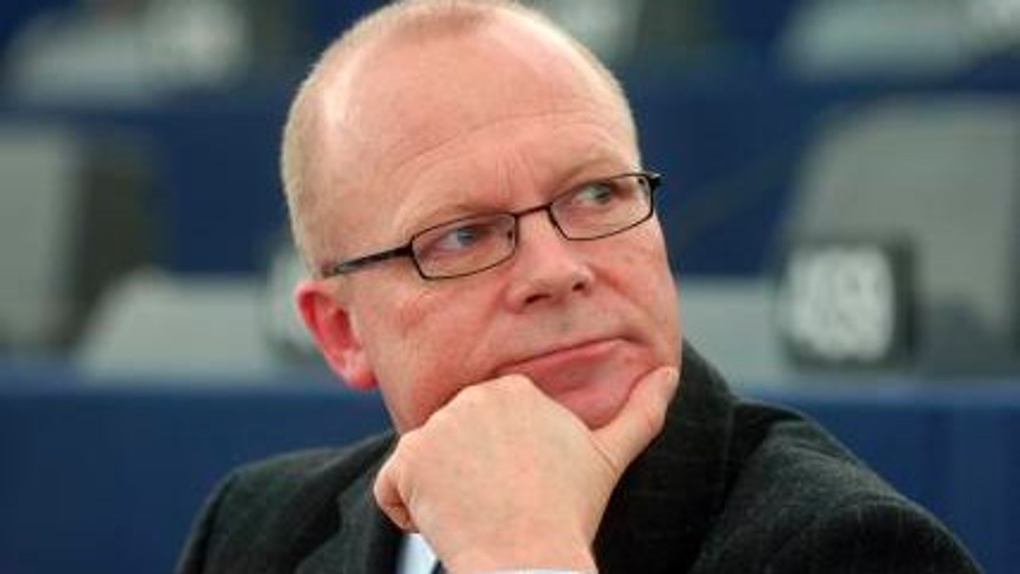 Ole Christensen har siddet i Europa-Parlamentet for socialdemokraterne siden 2004. Han mener, der skal radikale ændringer til, hvis politikerne på Christiansborg&nbsp;skal involveres mere i EU-politikken.&nbsp;