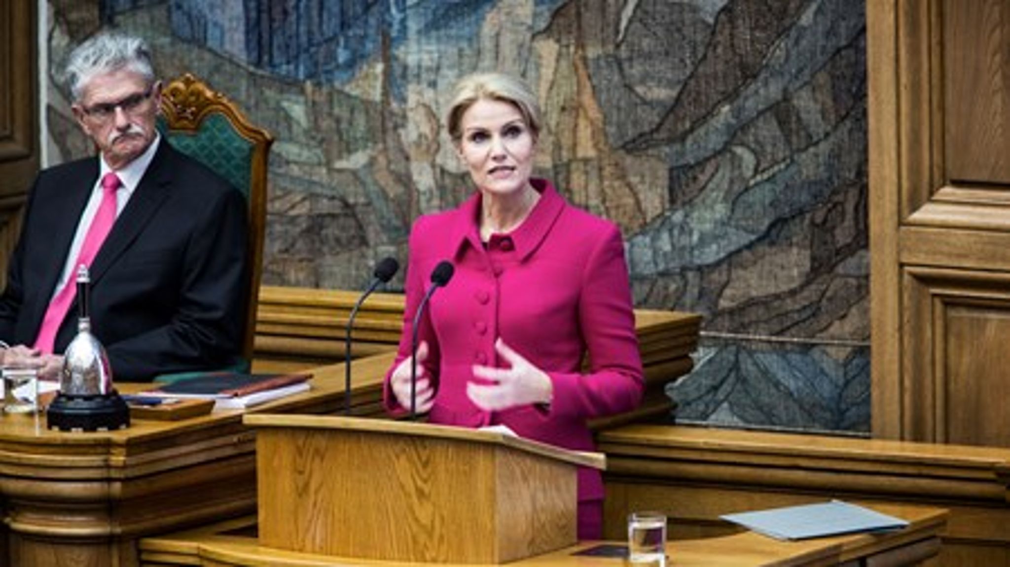 Helle Thorning-Schmidt (S) er langt fra den eneste i gruppen, der har studeret statskundskab. Mogens Lykketoft er til gengæld den eneste, der har studeret økonomi. 