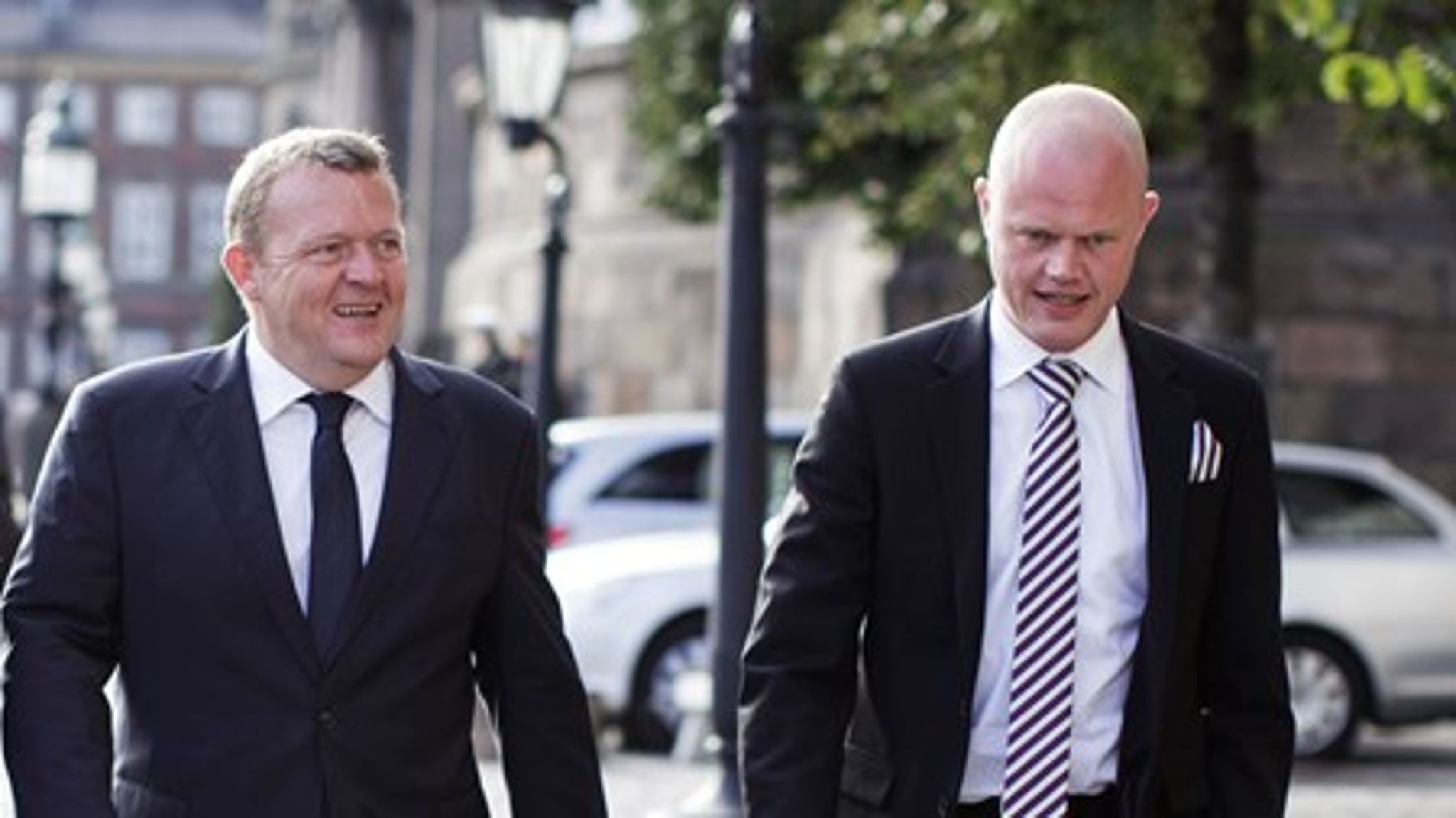 Da Løkke balancerede på afgrundens rand i 2014, var der udadtil tavst
fra Peter Christensen. Det blev tolket, som om PC – på linje med
størstedelen af landbrugs-Venstre – havde fået nok, da formandens
pampermanerer blev finansieret af partimedlemmerne. Tavsheden var dog
mere udtryk for, at PC nu mente at have taget sin del af kuglerne for
formanden.<br><br>