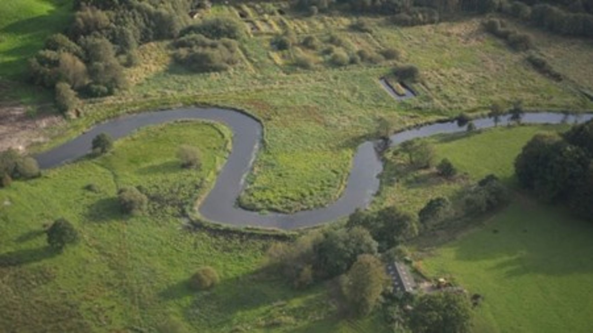 <span>Hvad stiller vi op med fremtidens vandmængder, og hvor skal vandet hen? Sådan spørger Steen Ravn Christensen, der er repræsentant for KTC Overfladevand fra Syddjurs Kommune.</span>