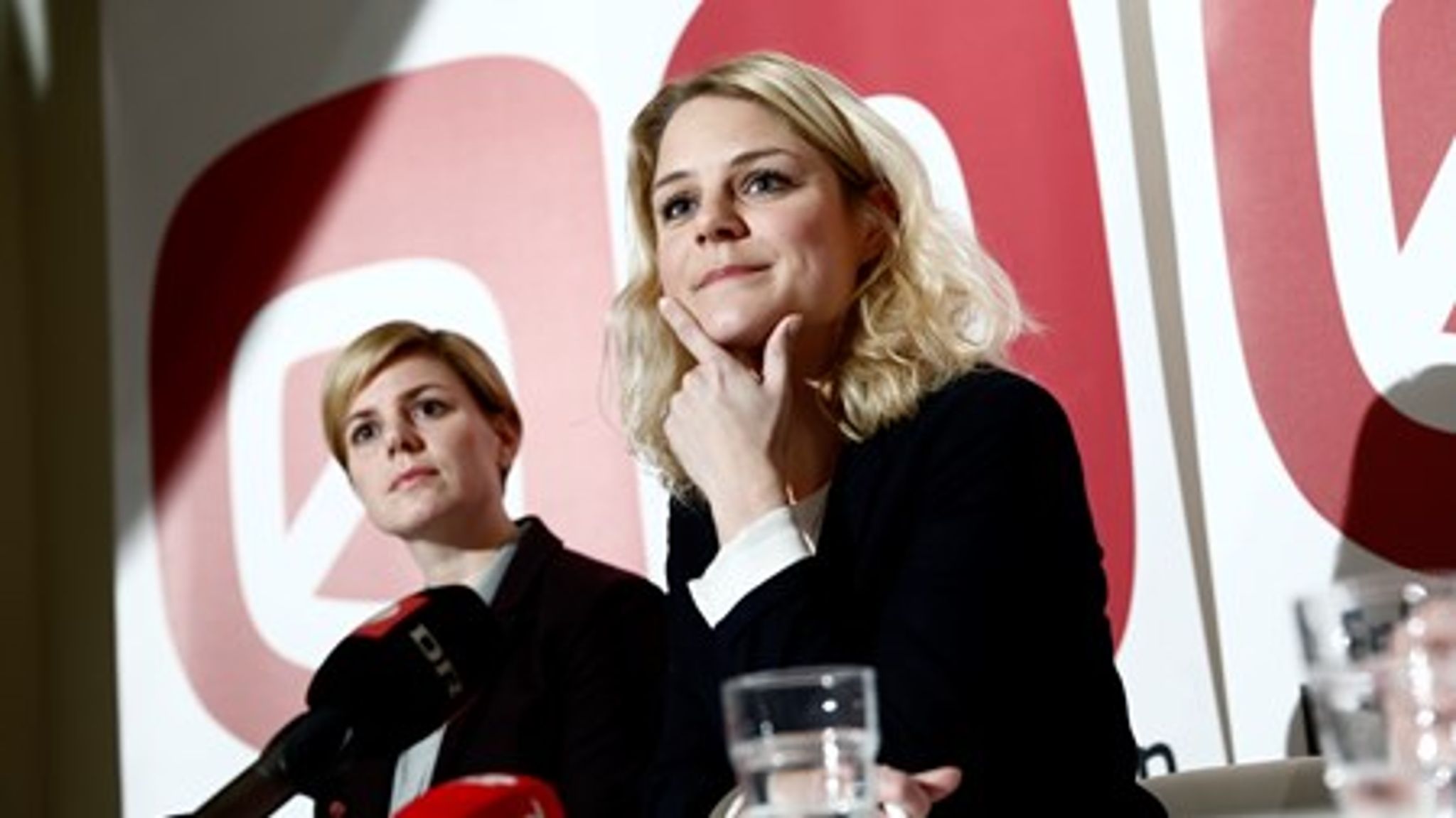Johanne Schmidt-Nielsen fortsætter som politisk ordfører hos Enhedslisten, mens Stine Brix bliver gruppeformand og medlem af Præsidiet. 