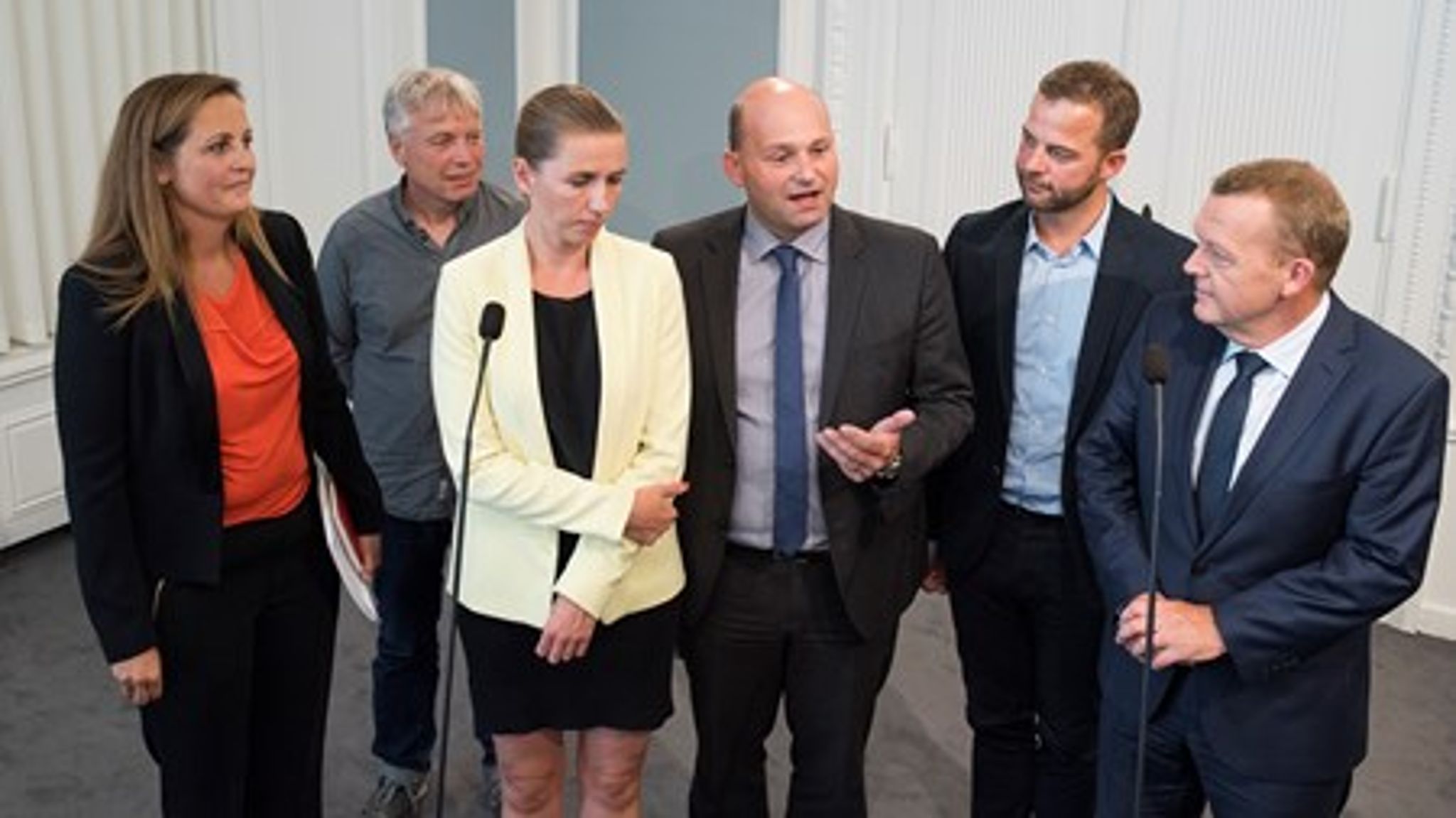 Partiformændene fra ja-partierne offentliggjorde i dag datoen for afstemning om retsforbeholdet. Det bliver 3. december, danskerne skal i stemmeboksen.&nbsp;