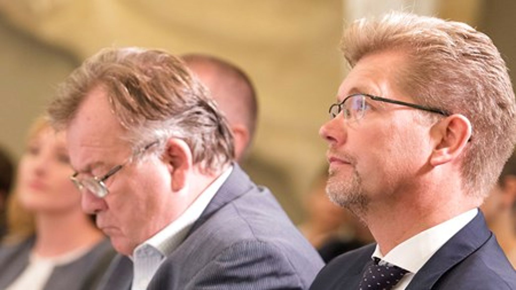 Københavns overborgmester Frank Jensen (S) er stærkt utilfreds med, at V-regeringen nu ser ud til at have et flertal for at droppe den "billig bolig"-lov kommunen vil bruge til at gennemtrumfe 3.600 almene boliger. <br><br>