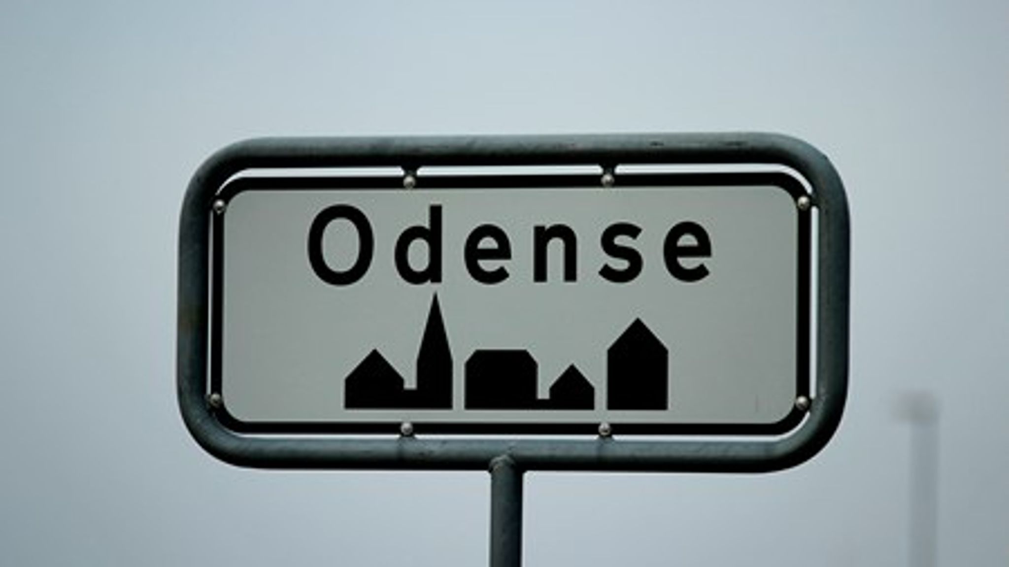 En direktør og to chefer måtte vinke farvel til deres job i Odense Kommunes Børne- og Ungeforvaltning oven på sommerens skandalesag om ulovlige besparelser på indsatsen for udsatte børn. 