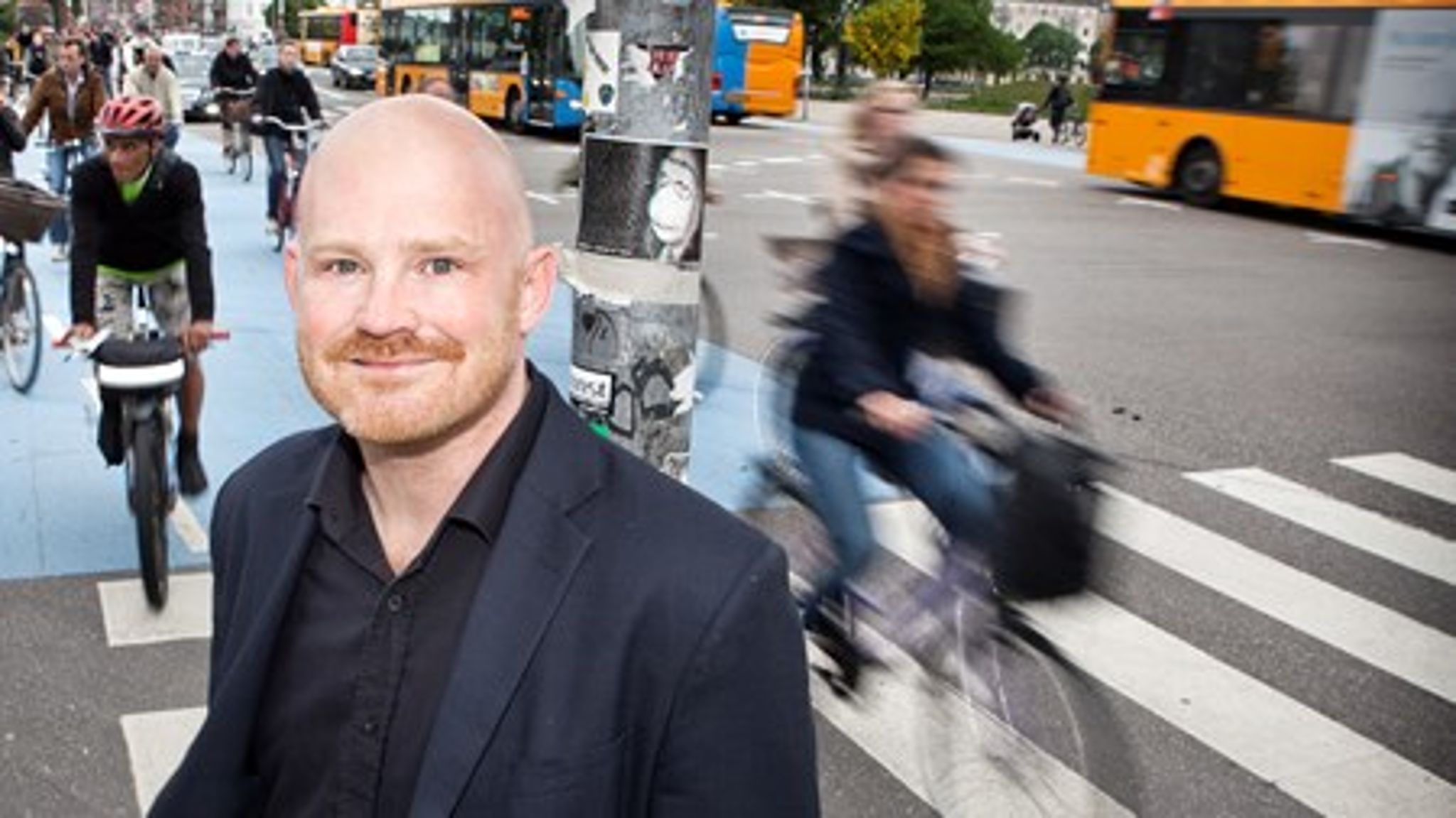 Københavns miljø- og teknikborgmester Morten Kabell (EL) er glad for en række nye partnerskaber med almene boligselskaber, der skal skabe billige boliger i hovedstaden. Han mener dog stadig, at kommunen har brug for at kunne reservere grunde til de nye almene boliger. <br>