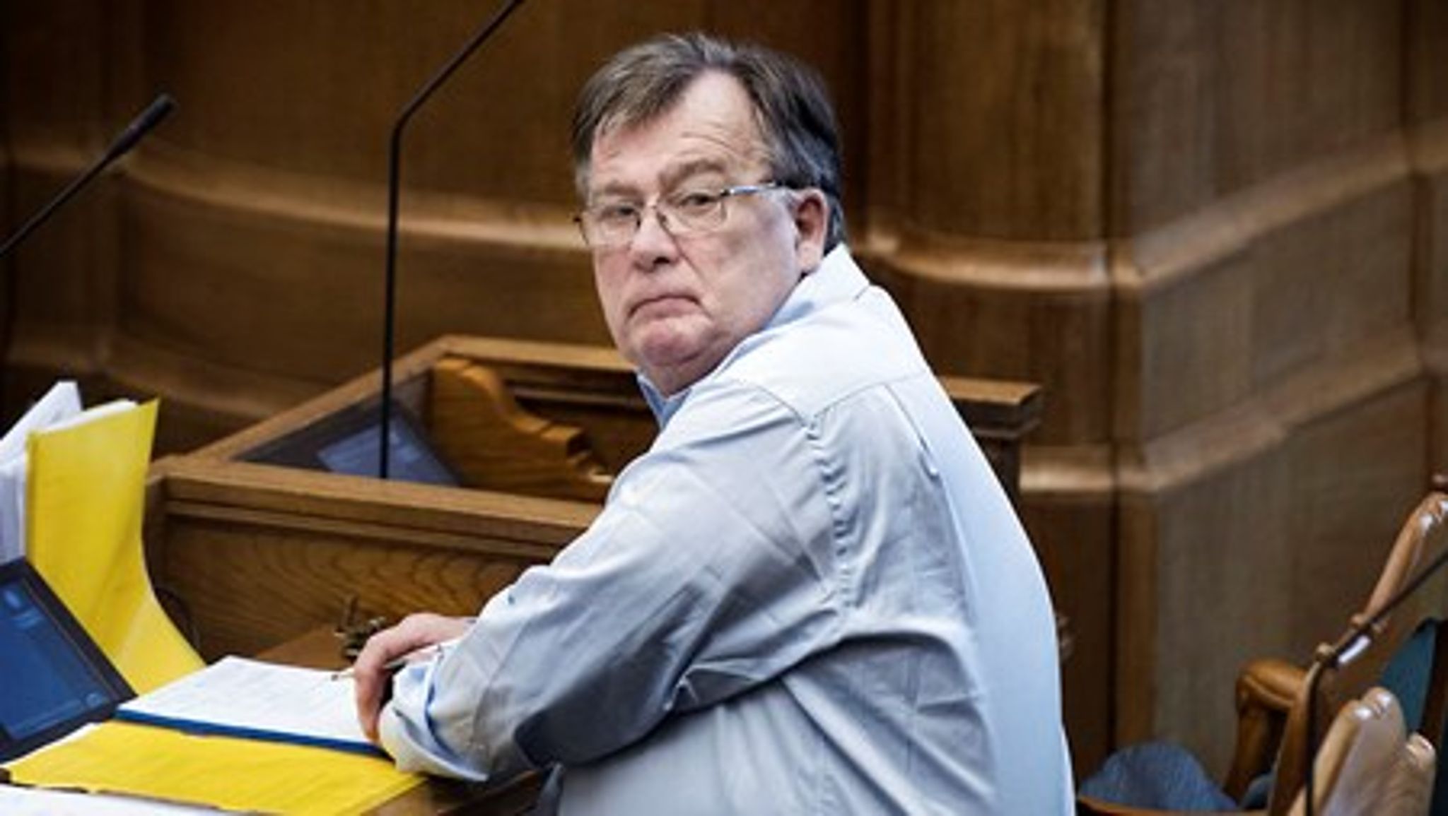 Finansminister Claus Hjort Frederiksen mener selv, at han som den tidligere regering loyalt følger den klimakurs, som blev vedtaget før klimatopmødet i København i 2009. Det er Europaudvalget ikke enige i.