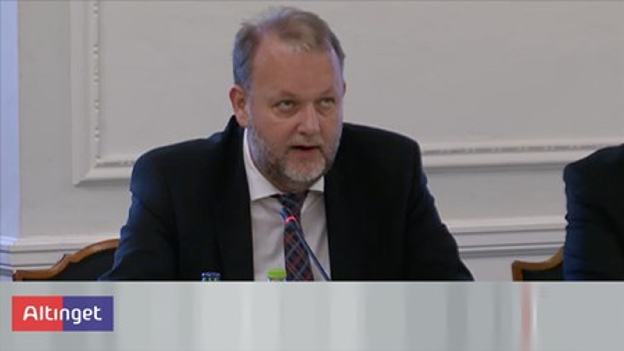 Omlægningen af afgifts- og tilskudssystemet på energiområdet kræver “massive overvejelser,” mener energi-, forsynings- og klimaminister Lars Chr. Lilleholt (V).&nbsp;