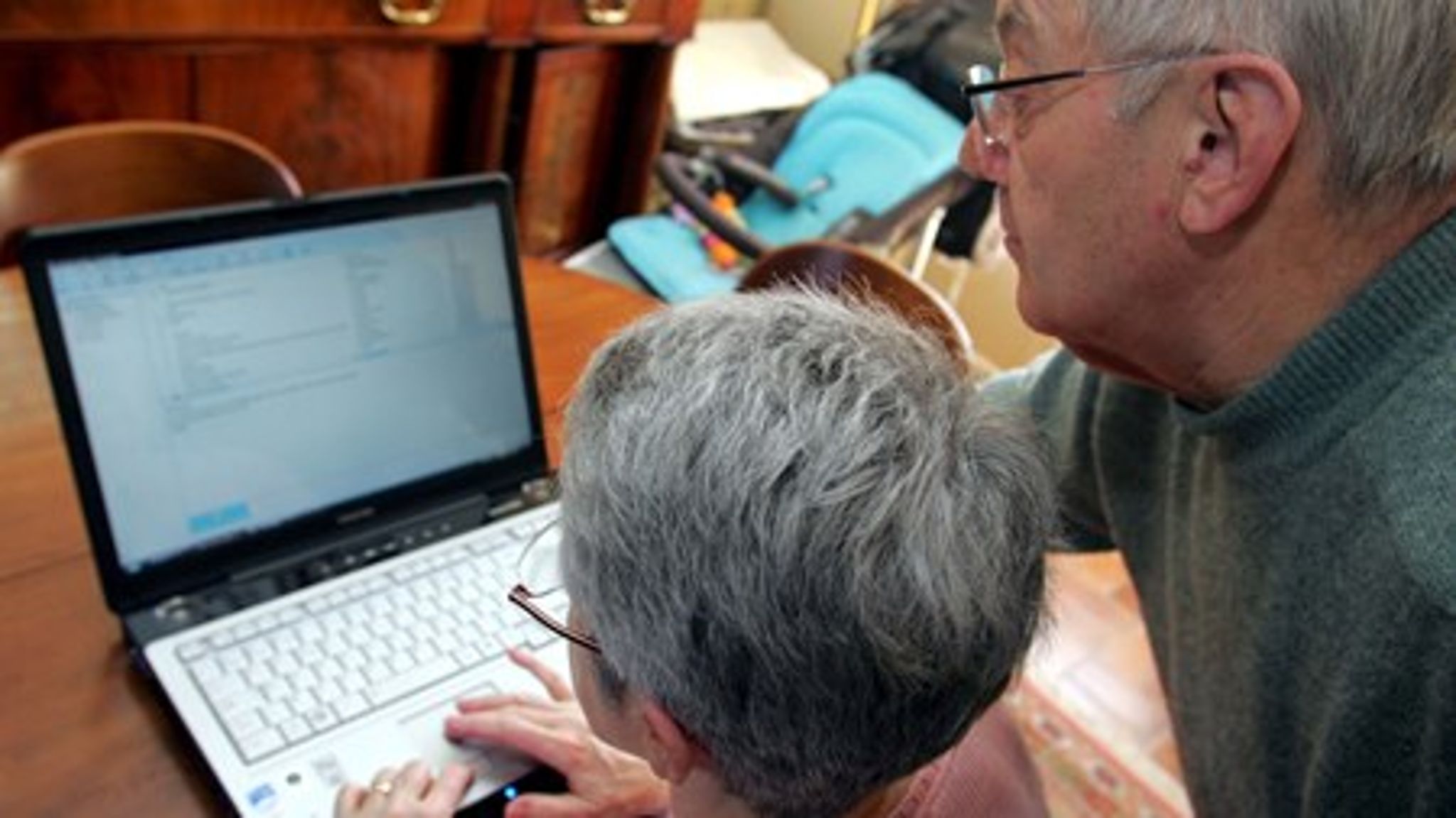Den offentlige digitalisering&nbsp;må ikke glemme de borgere, der har brug for hjælp til de digitale løsninger, skriver Pia Færch,&nbsp;Kontorchef for Digitalisering og Borgerbetjening i KL.&nbsp;
