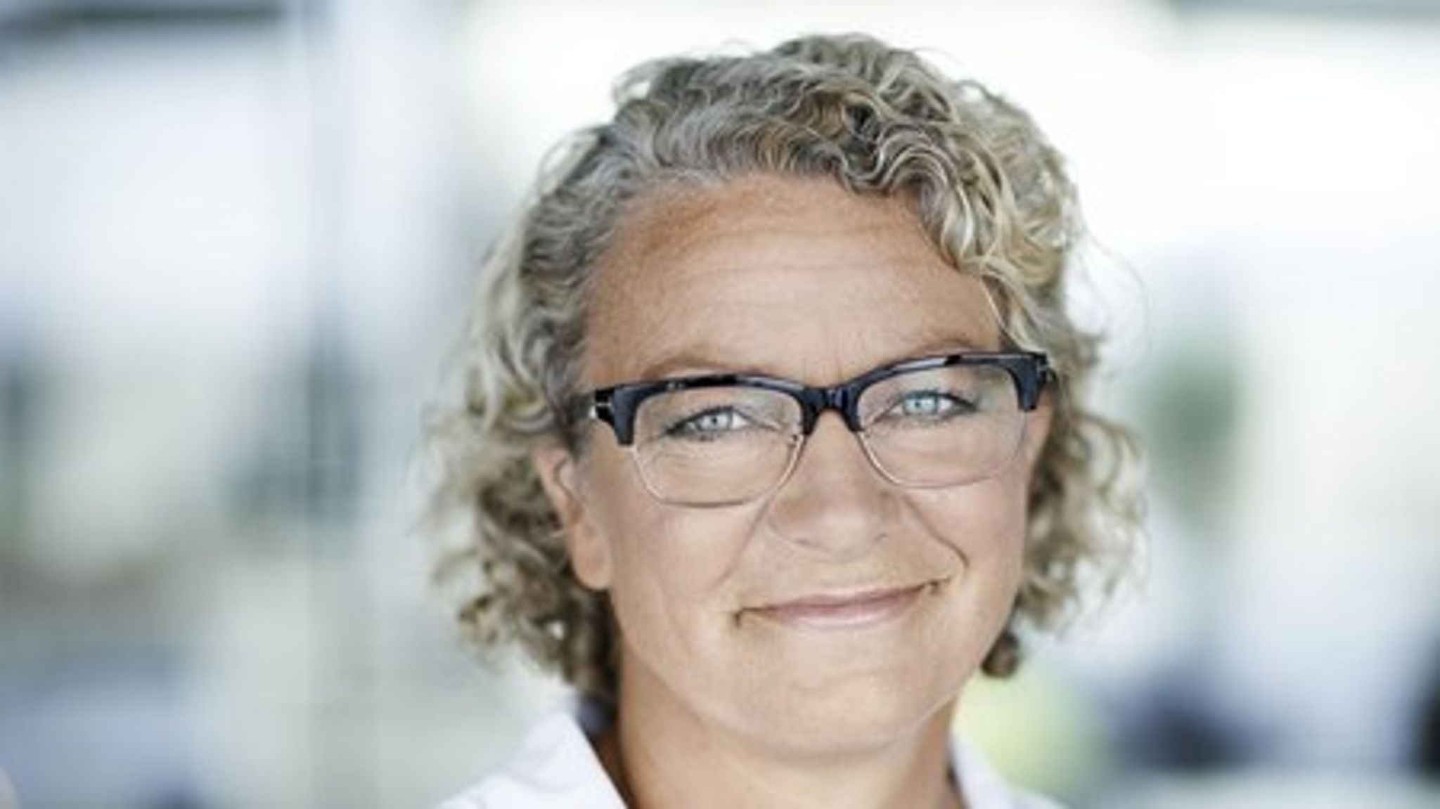Flere TV 2-medarbejdere er nu ansat i København end Odense, men adm. direktør, Merete Eldrup, kalder det en myte, at tv-stationen skulle være ved at flytte til hovedstaden.