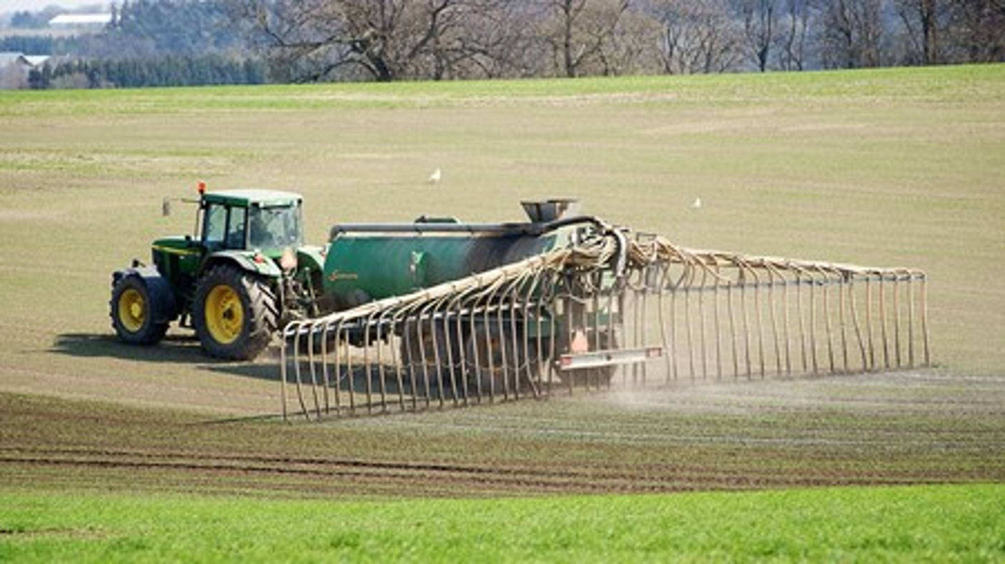 Miljø- og Fødevareministeriet vurderer, at landbruget vil opnå en årlig økonomisk gevinst på mellem 1,3 milliarder kroner og 1,8 milliarder kroner, når det bliver muligt at bruge mere gødning.