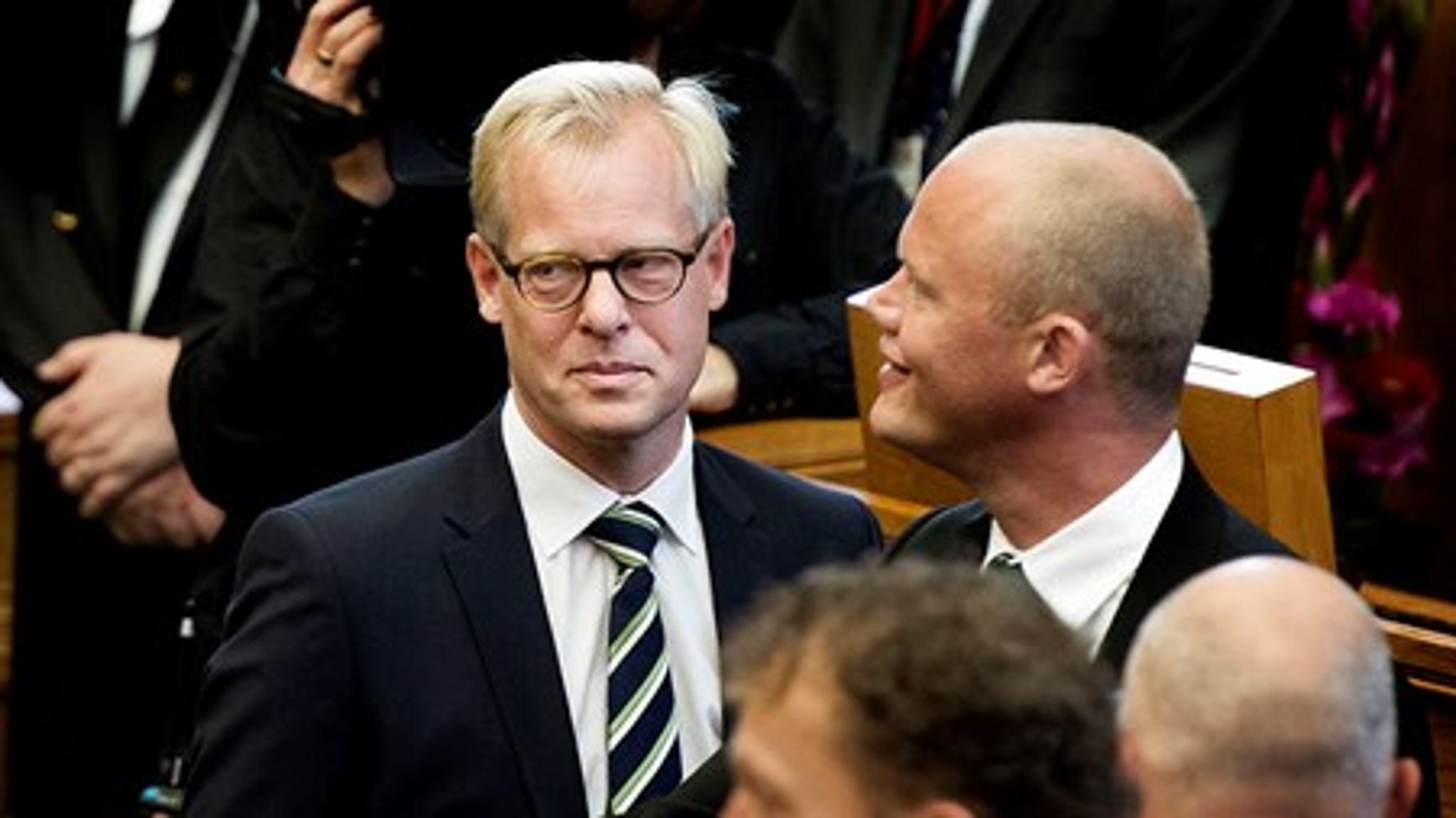 Carl Holst er tilbage fra sin orlov og rykker frem i Venstres folketingsgruppe, efter han er blevet udnævnt til social- og indenrigsordfører.&nbsp;