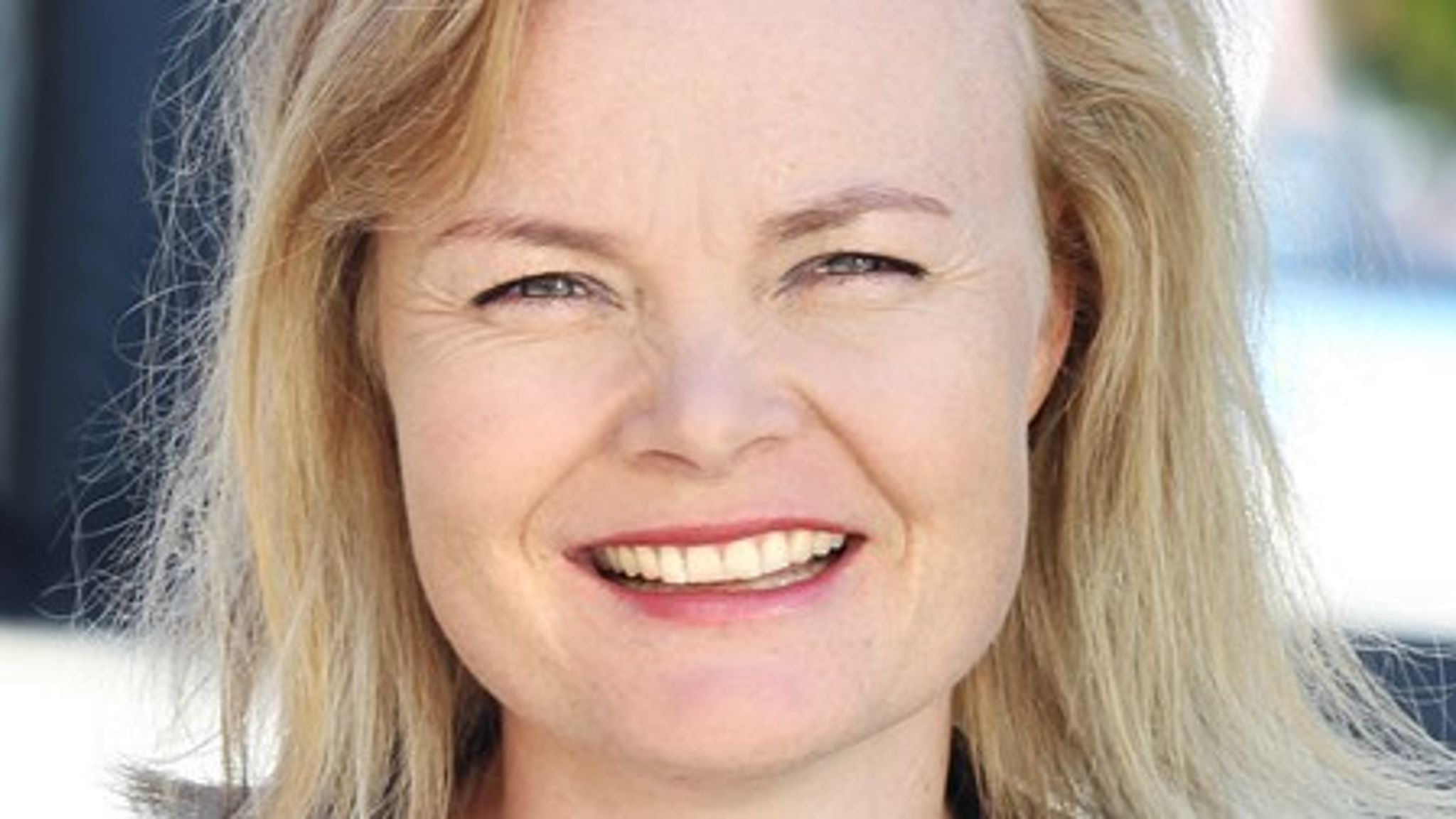 "Hvad nu,
hvis elbilerne får et kommercielt gennembrud…," funderer Stine Leth Rasmussen fra Dansk Energi i dagens debat. 
