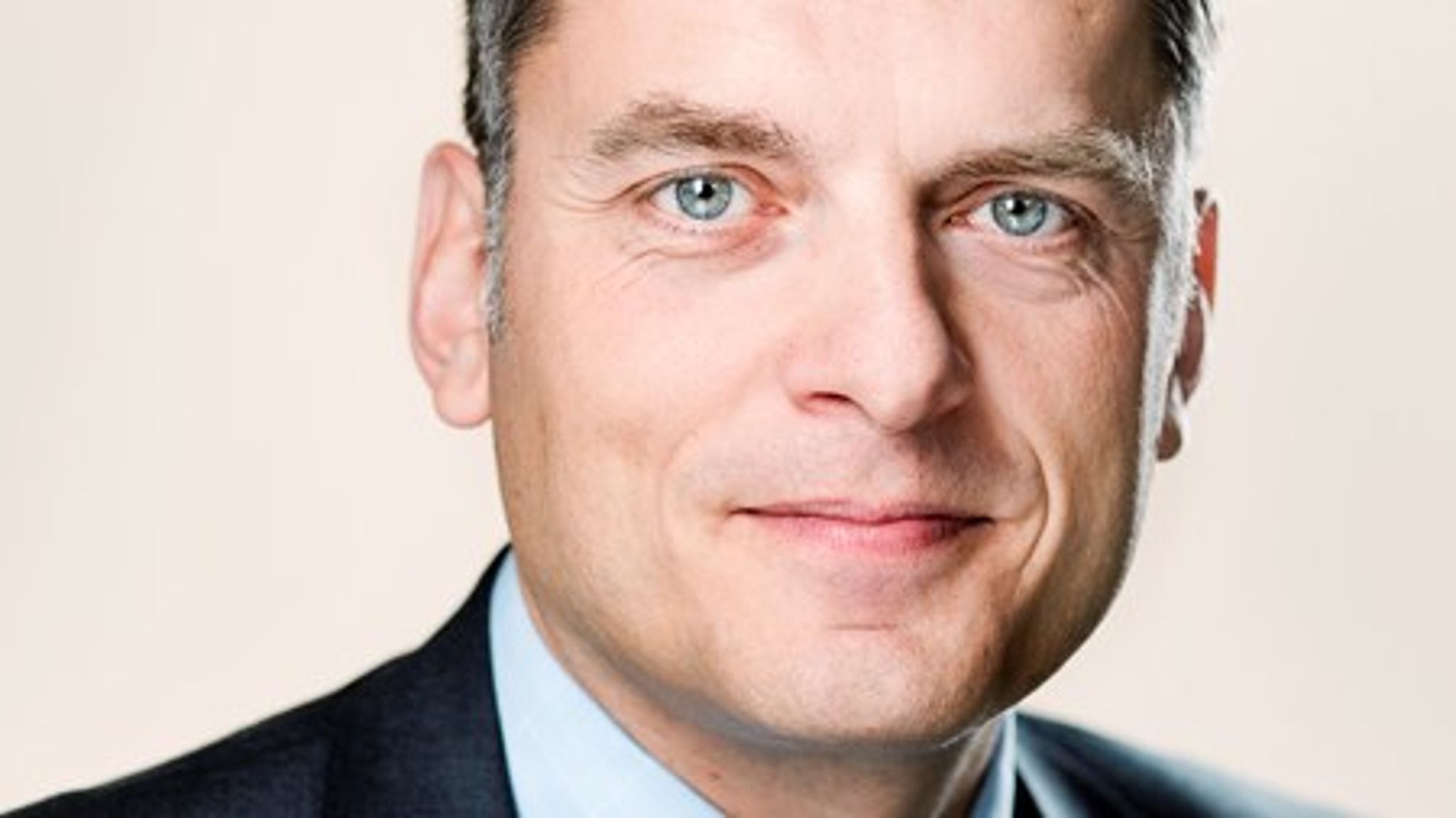 Det er ikke i&nbsp;trepartsforhandlingerne, at Gitte Haslebo skal finde Venstres politiske oplæg om frivillighed, skriver Jan E. Jørgensen.
