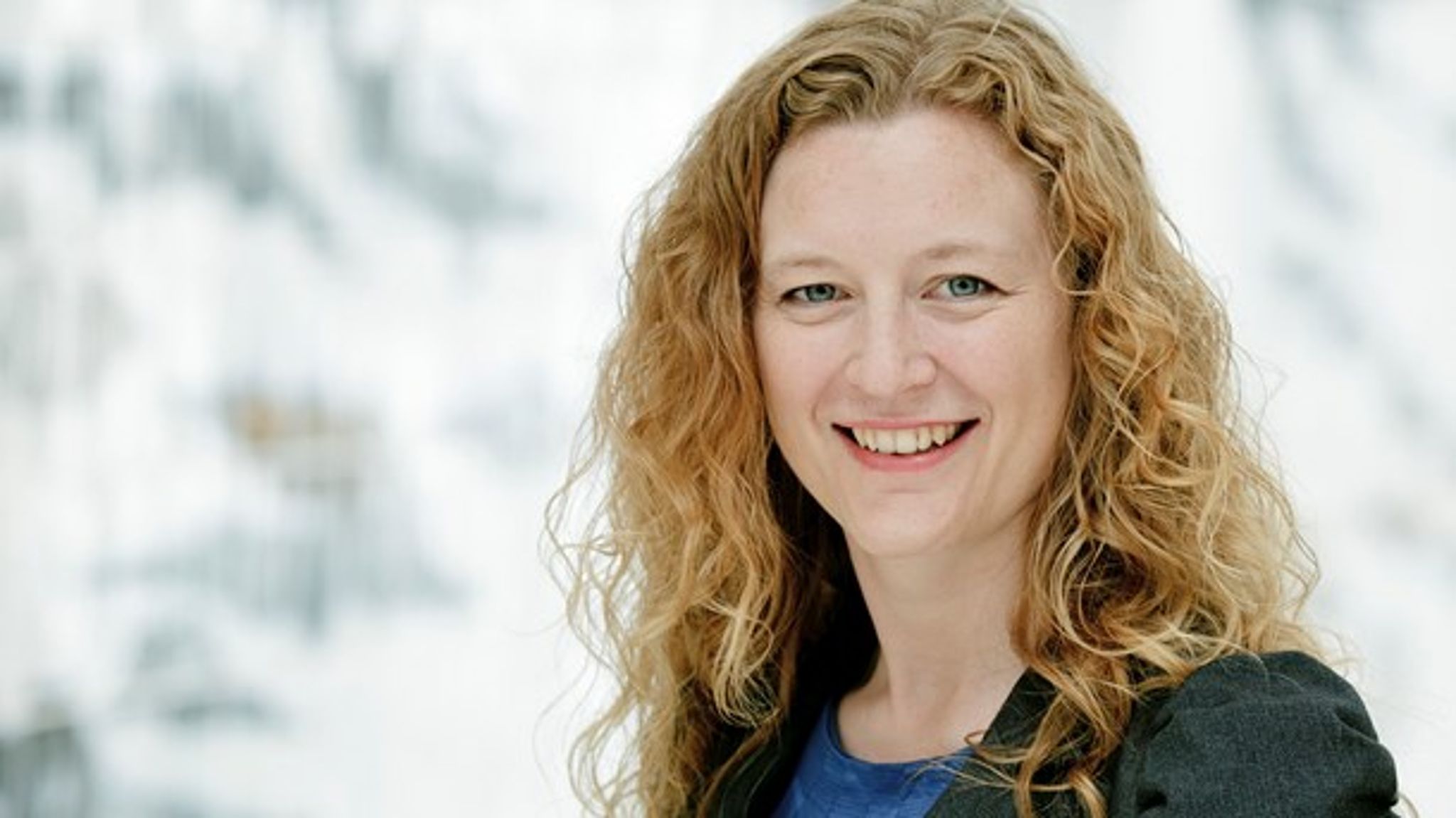 Danida skal stille krav til de organisationer, der modtager dansk støtte om, at de skal købe mere effektivt og bæredygtigt ind.&nbsp;Det skriver chefkonsulent Marie Gad fra DI.