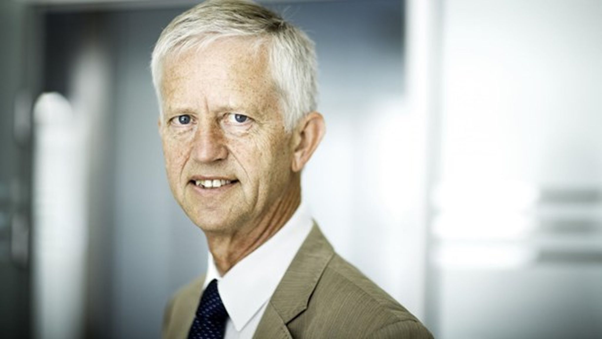 Der er grund til bekymring over de mange infrastruktur-projekter, der er udskudt eller helt aflyst, skriver Niels Nielsen, branchedirektør, Danske Anlægsentreprenører.