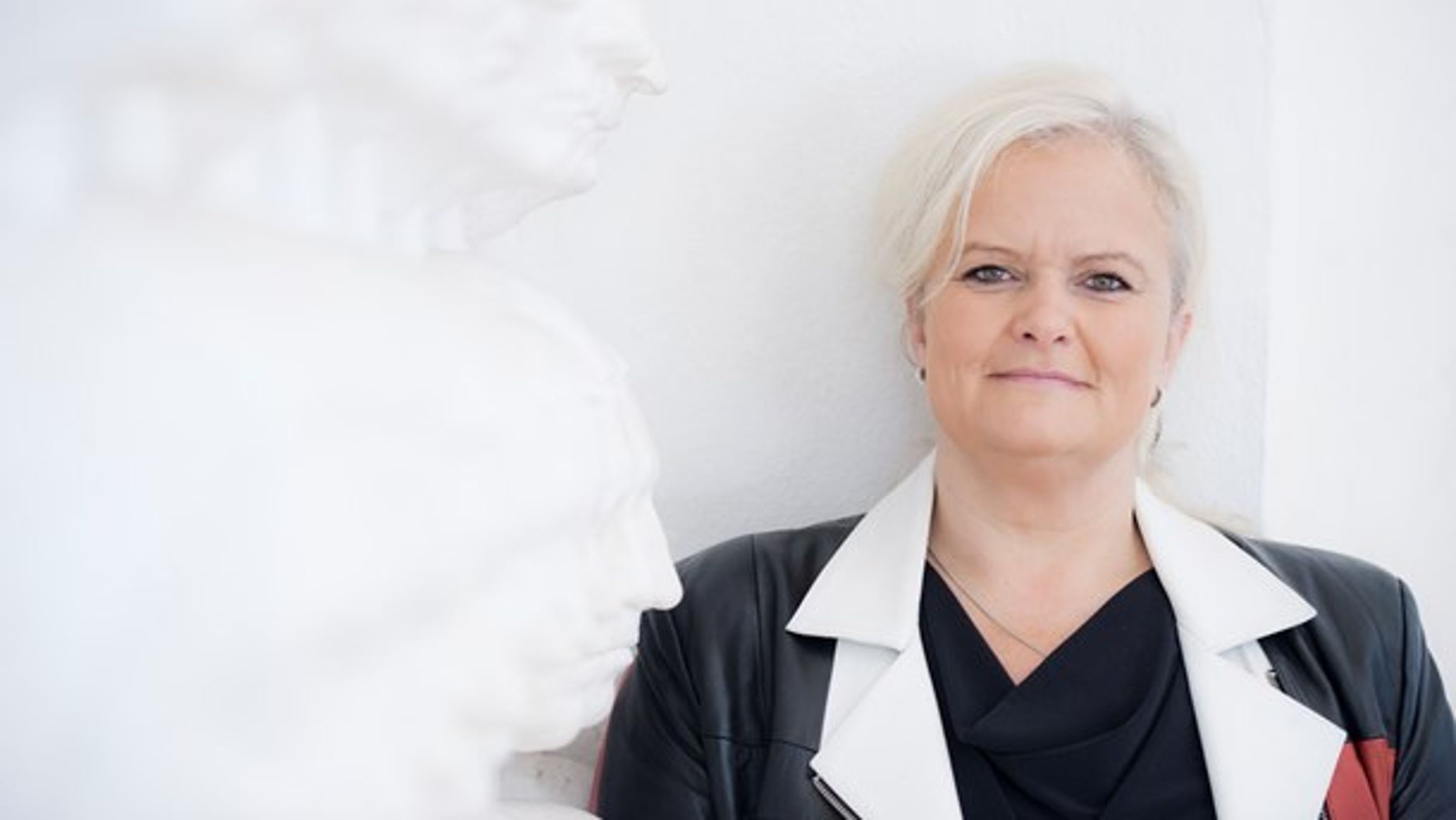 Dansk Folkepartis sundhedsordfører, Liselott Blixt, har især sammen med Enhedslisten kritiseret regeringens lovforslag på området.&nbsp;