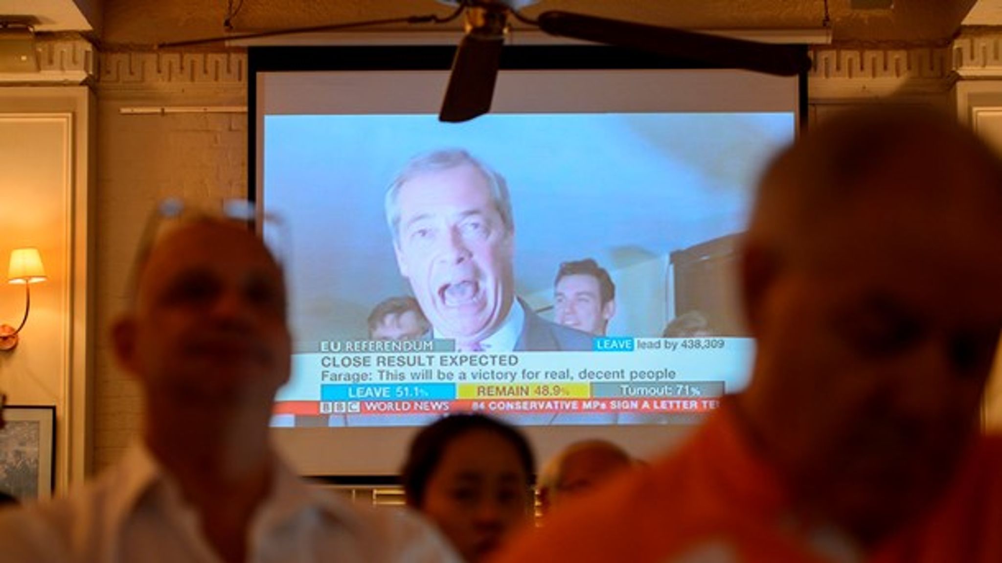 UKIP-leder Nigel Farrage har allerede udråbt 23. juni 2016 til 'Independence Day'. Toeren til filmen af samme navn havde i øvrigt samtidig premiere i Danmark.