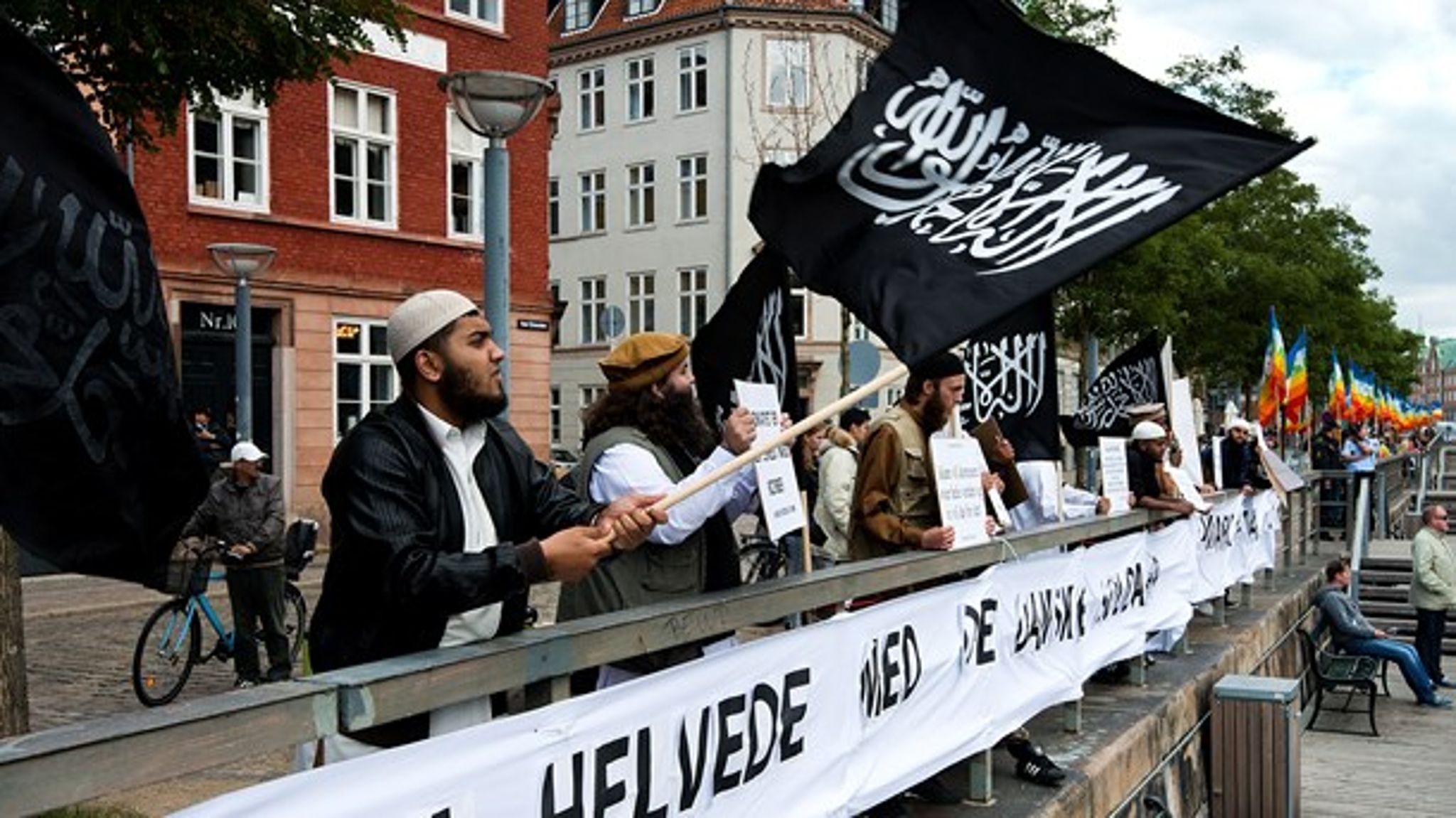 Liberal Alliance vil forhindre, at&nbsp;Hizb ut-Tahrir (billedet) og andre organisationer får et radikaliserende tag i&nbsp;unge på landet uddannelsesinstitutioner. Et nationalt rejsehold skal være med til at løfte den opgave, lyder det fra partiet.&nbsp;