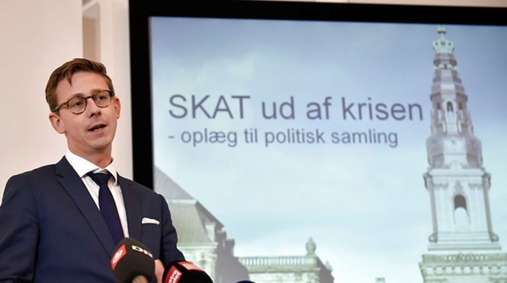 Når skatteminister Karsten Lauritzen (V) om kort tid skal i gang med de politiske forhandlinger om et nyt ejendomsvurderingssystem, så skal han huske at tænke lejerne ind, lyder opfordringen fra BL og Ejendomsforeningen Danmark. <br>