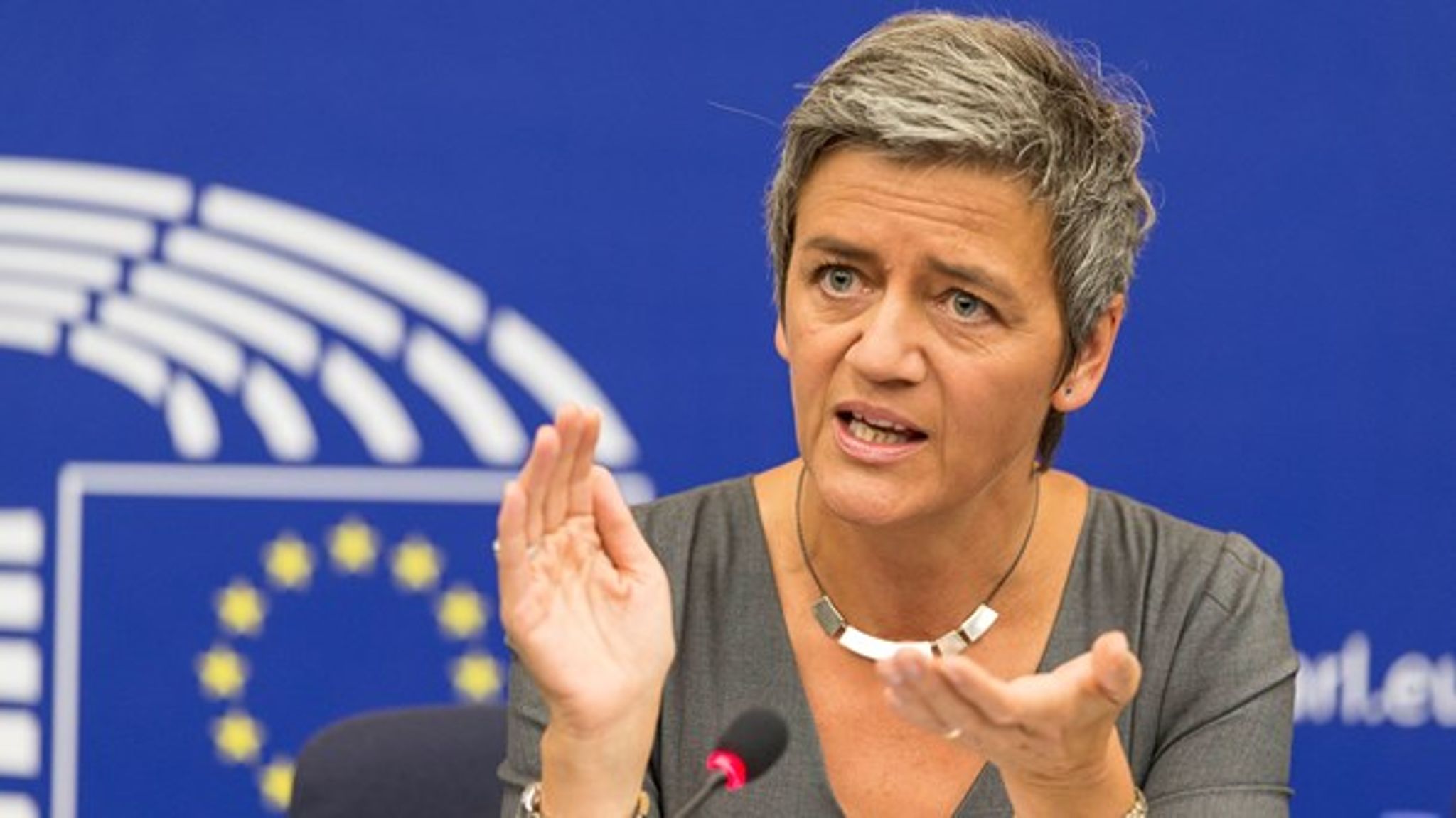 Mandag tager Danmarks konkurrence-kommissær til Washington. Her skal hun blandt andet mødes med USA's finansminister Jack Lew for at diskutere EU-Kommissionens afgørelse i den højtprofilerede milliard-sag mod Apple.
