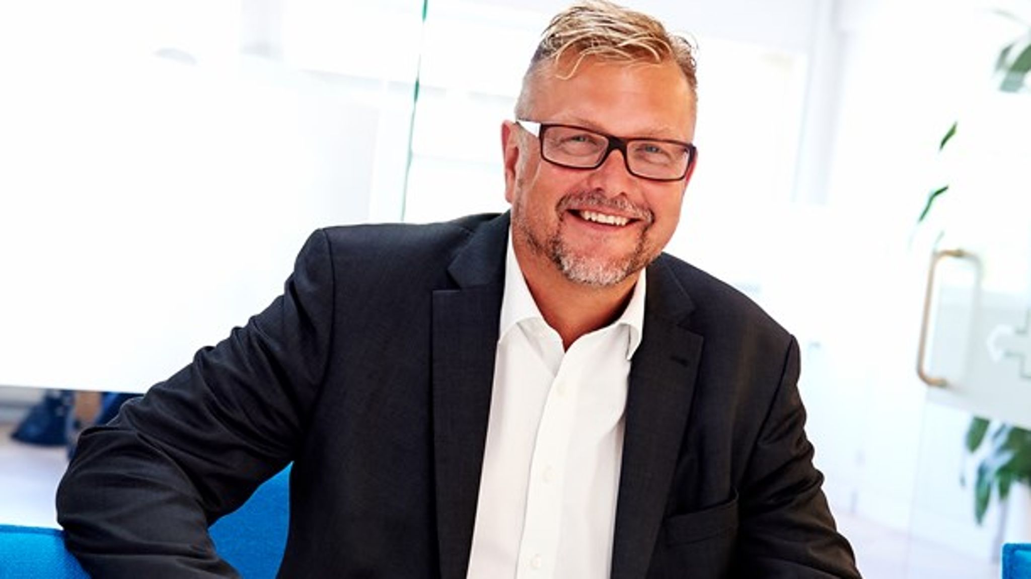 Det er ikke rimeligt, at regninger for jernbane-gravearbejde sendes videre til vandforbrugerne, mener Allan Weirup
, direktør i Danske Vandværker.<br>