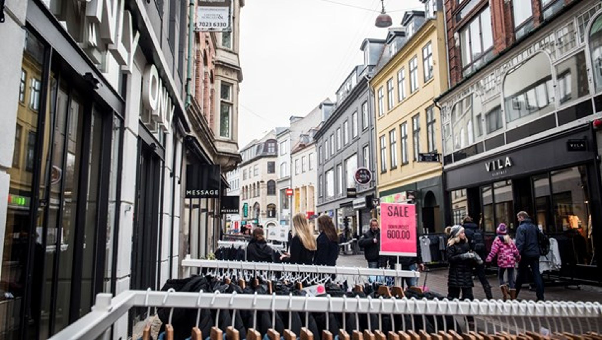 Airbnb er med til at sprede turismen ud, skriver Sofia Gkiousou,&nbsp;så det ikke kun er de mest normale turiststeder som Strøget, der får besøg.