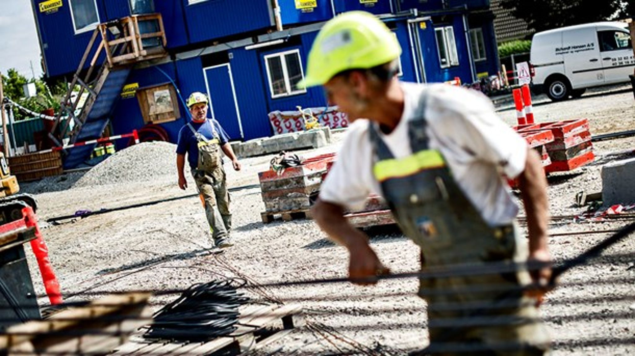 Indtil videre er en del af behovet for hænder inden for bygge- og anlægsbranchen ifølge Nationalbanken imødekommet ved at trække på arbejdskraft fra andre lande.<br>