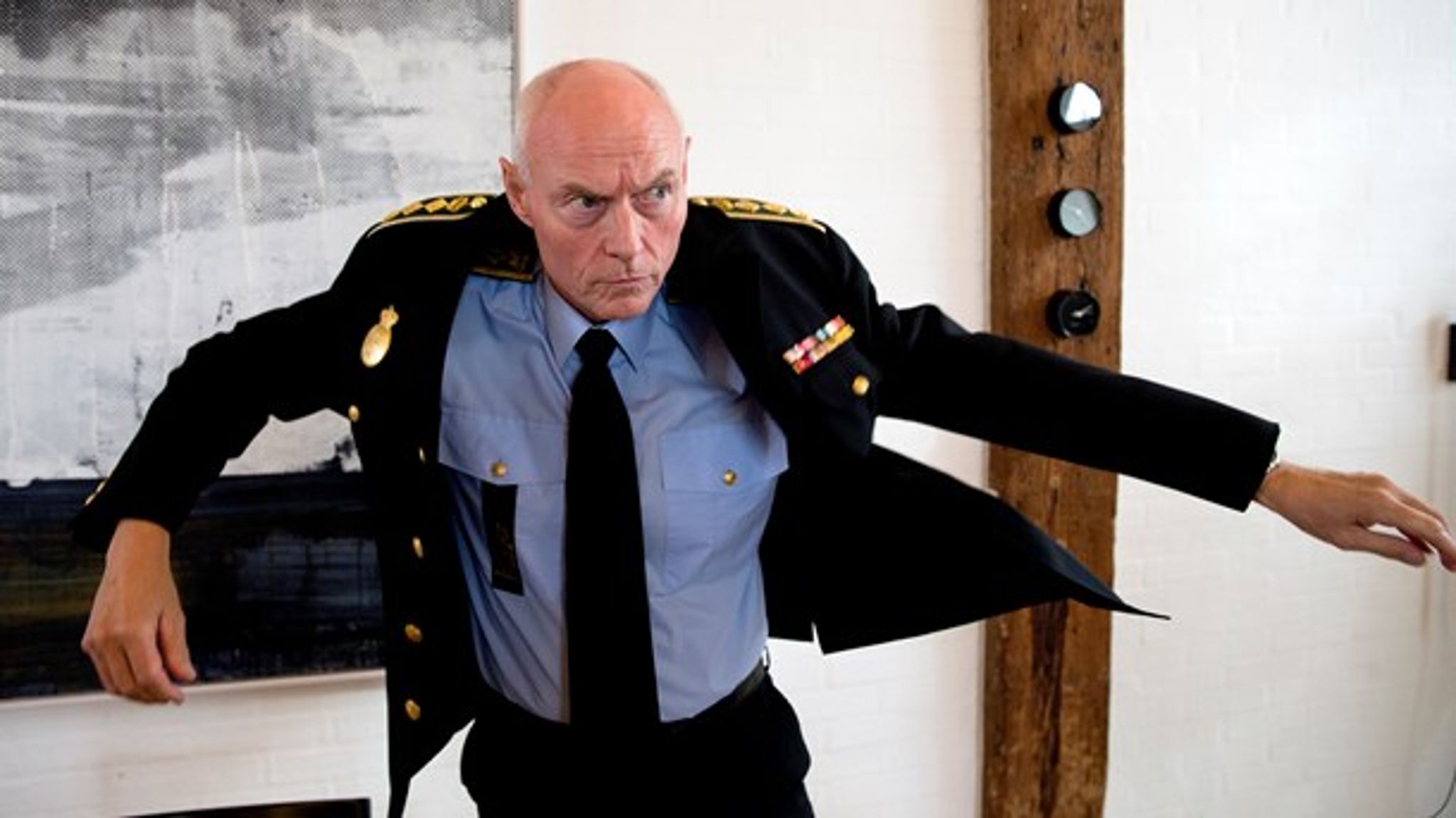 Der er stigende utilfredshed med Rigspolitichef Jens Henrik Højbjerg - både blandt politifolk og politikere på Christiansborg. 